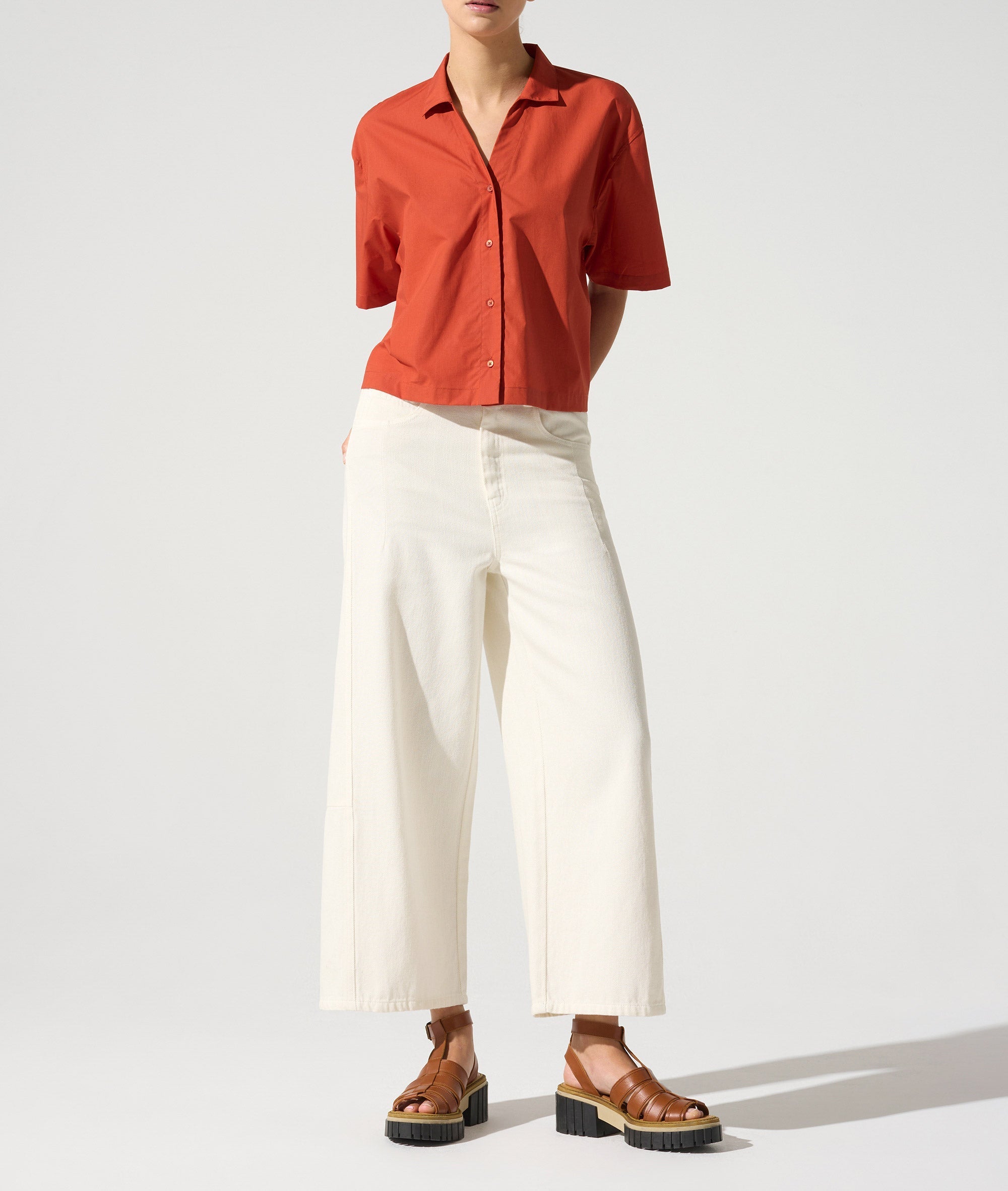 Chemise manches courtes acoté