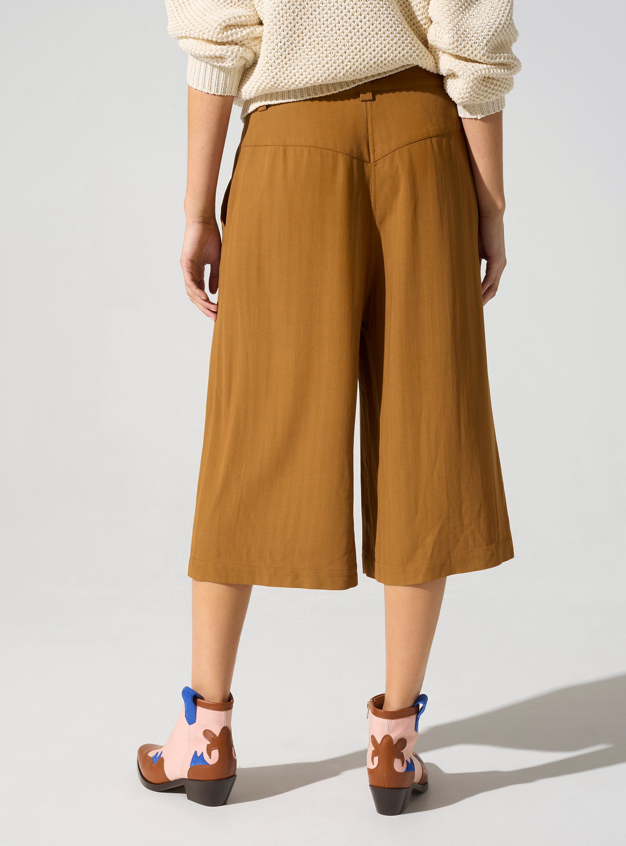 Bermuda style tailleur acoté
