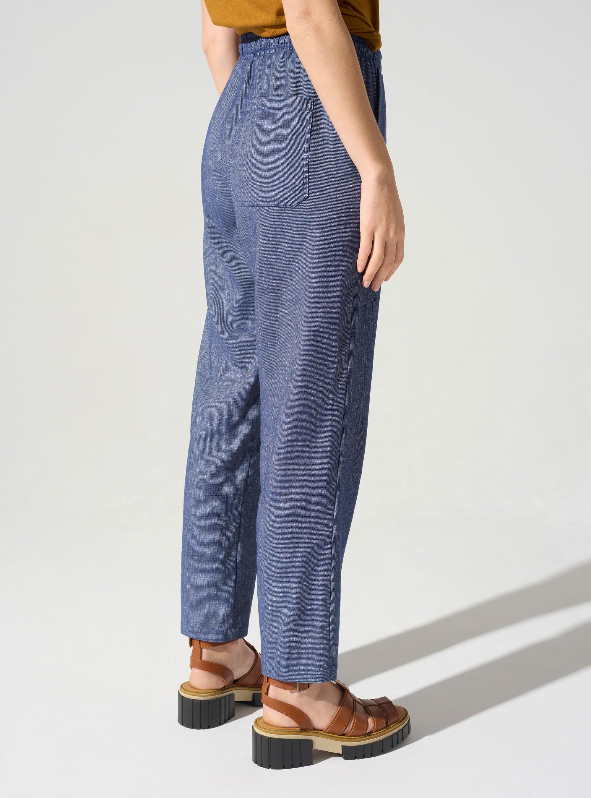Pantalon décontracté acoté