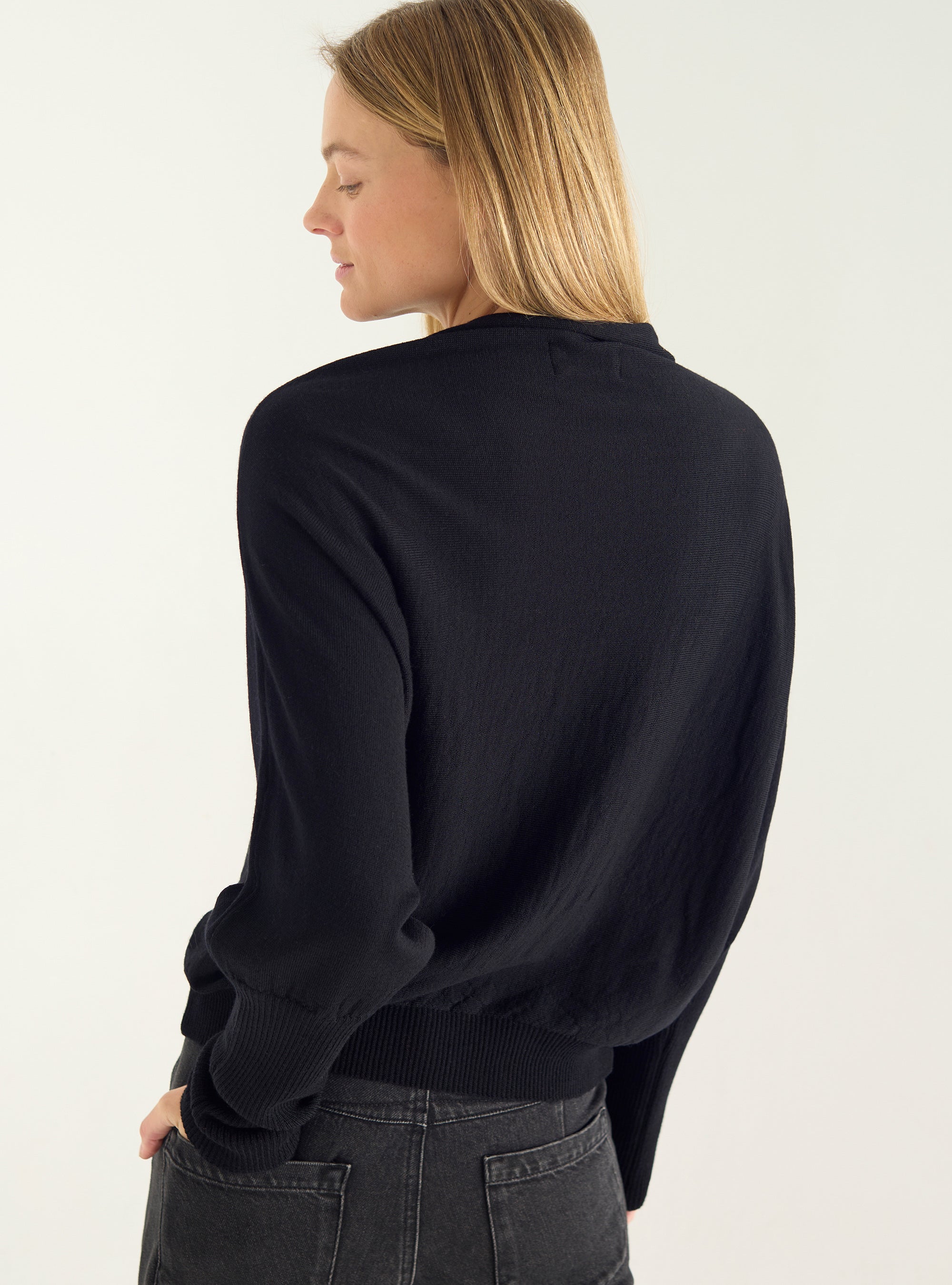 Oversize-Pullover mit drapiertem Kragen