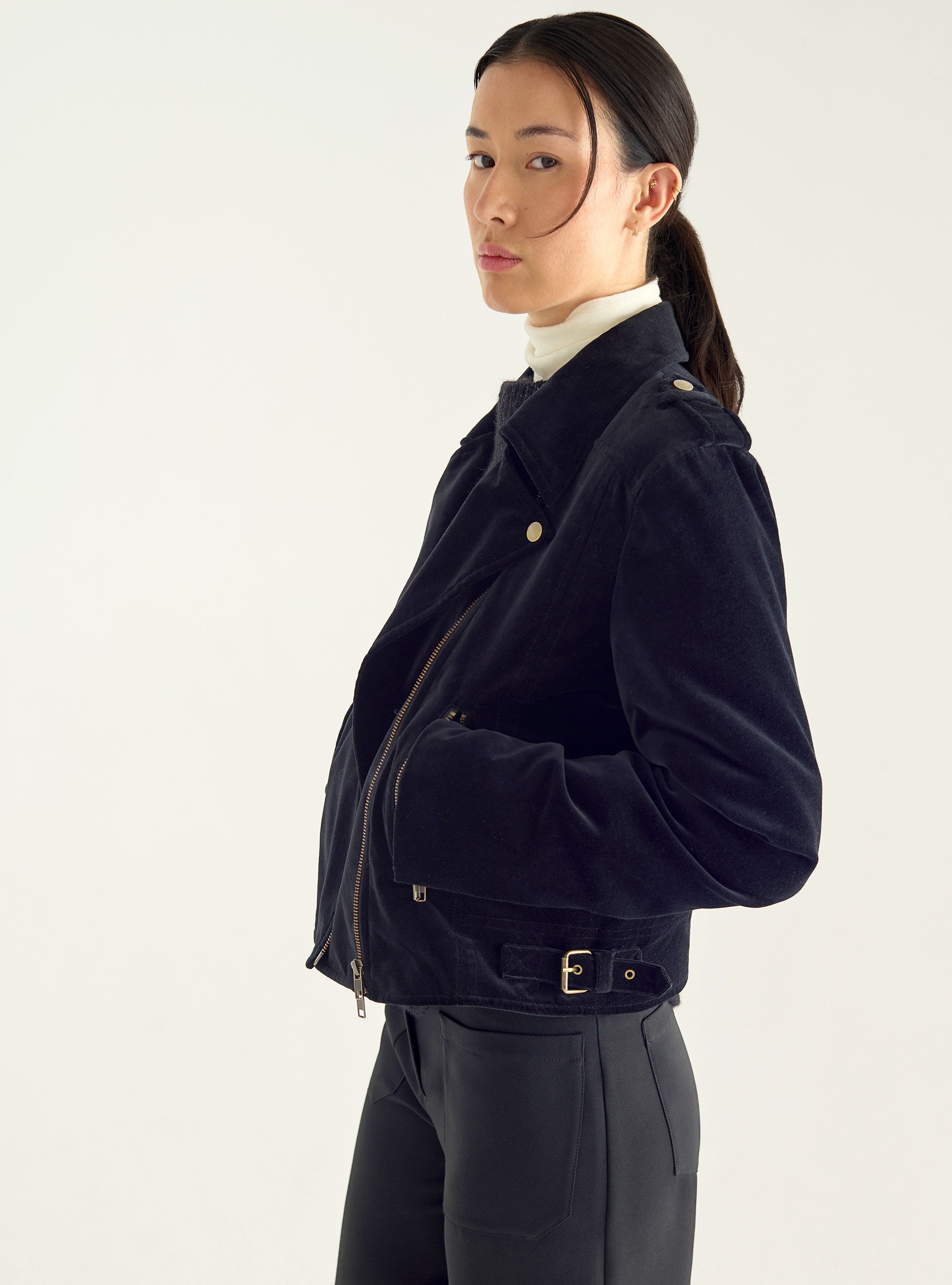 Kurze Perfecto-Jacke aus Samt