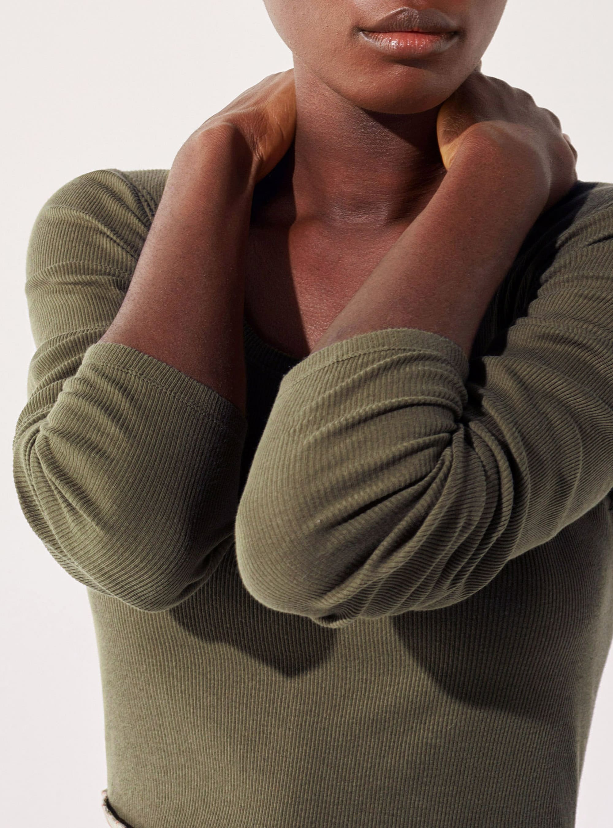 Long Sleeve Seamless Cotton T-Shirt