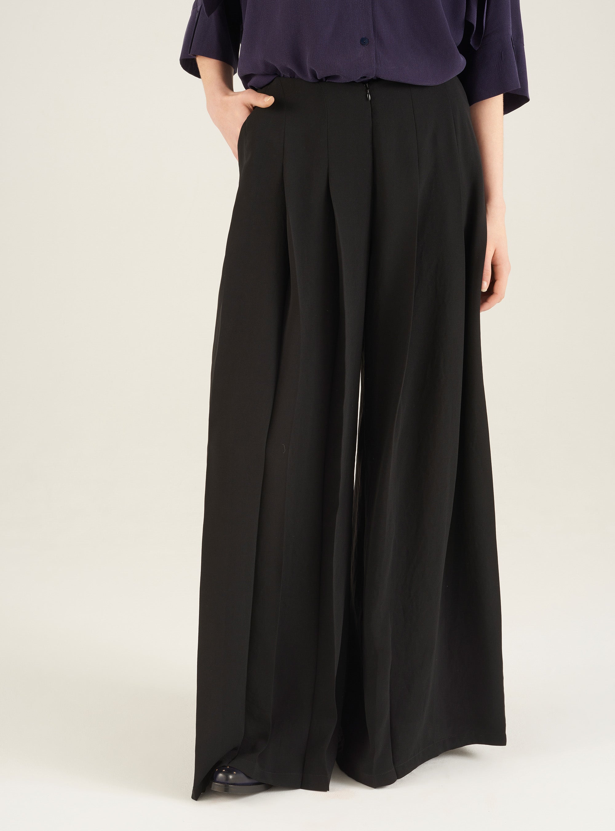 Hose mit weitem Bein