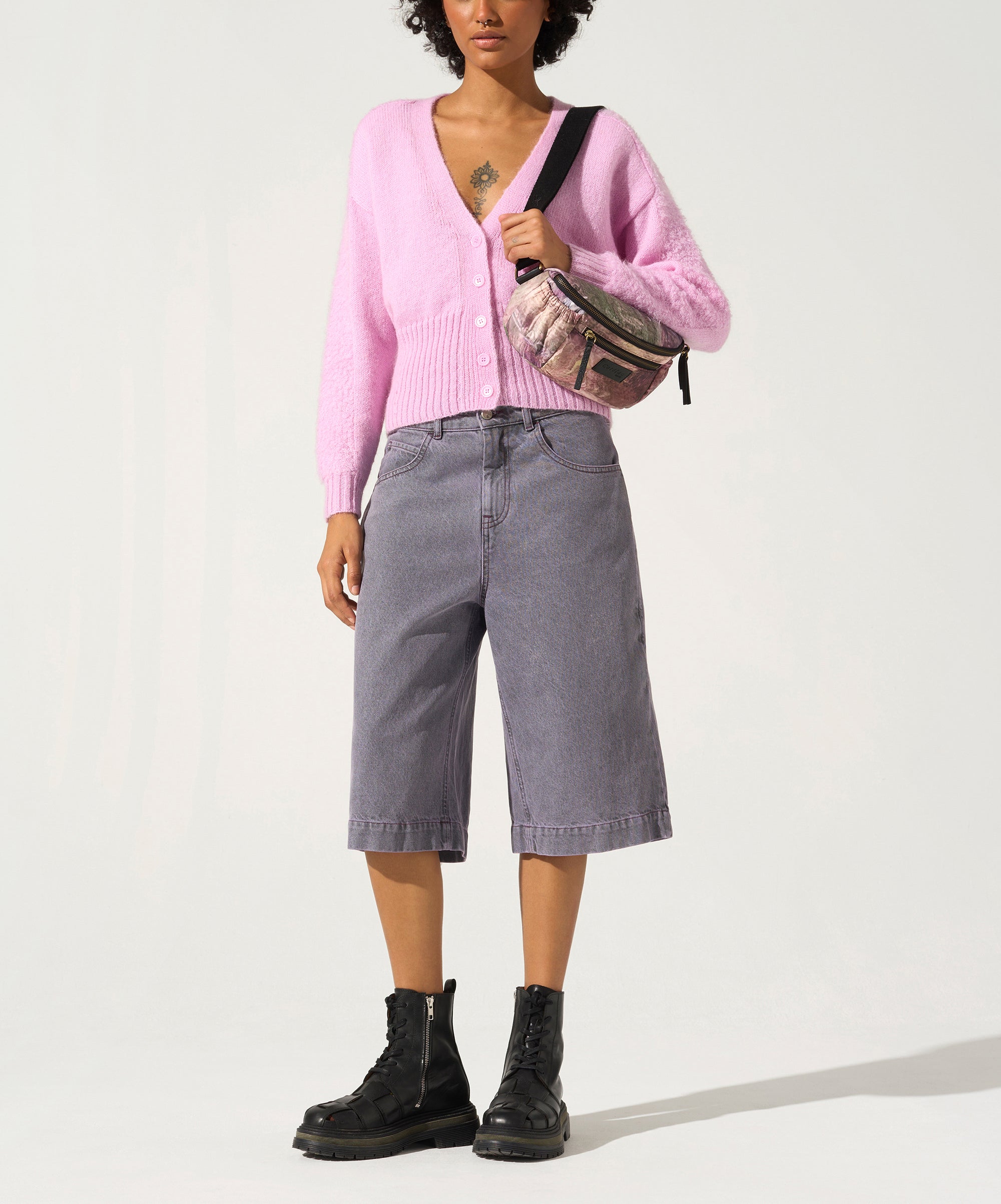 Strickjacke mit Knöpfen