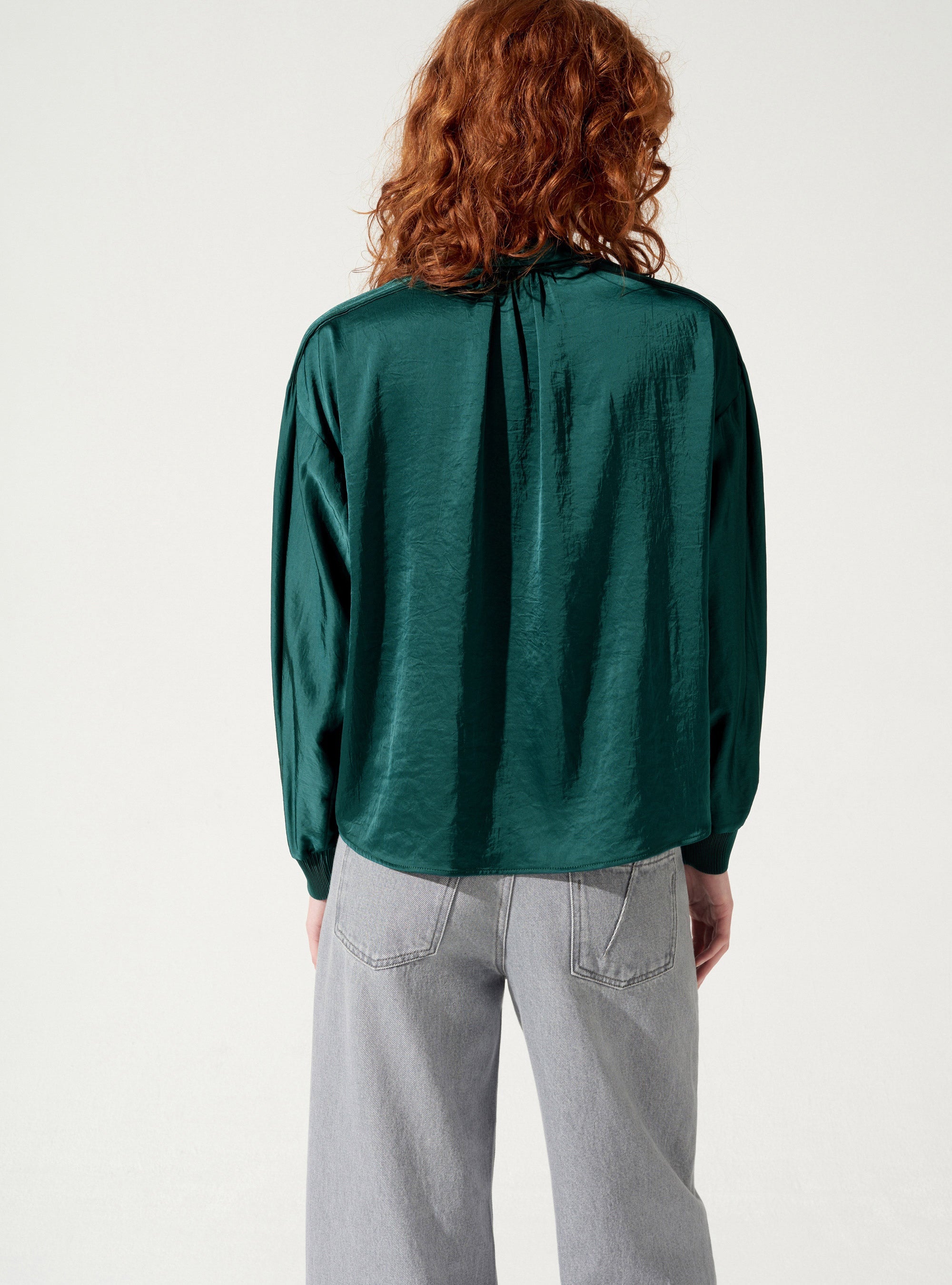 Übergroße Bluse