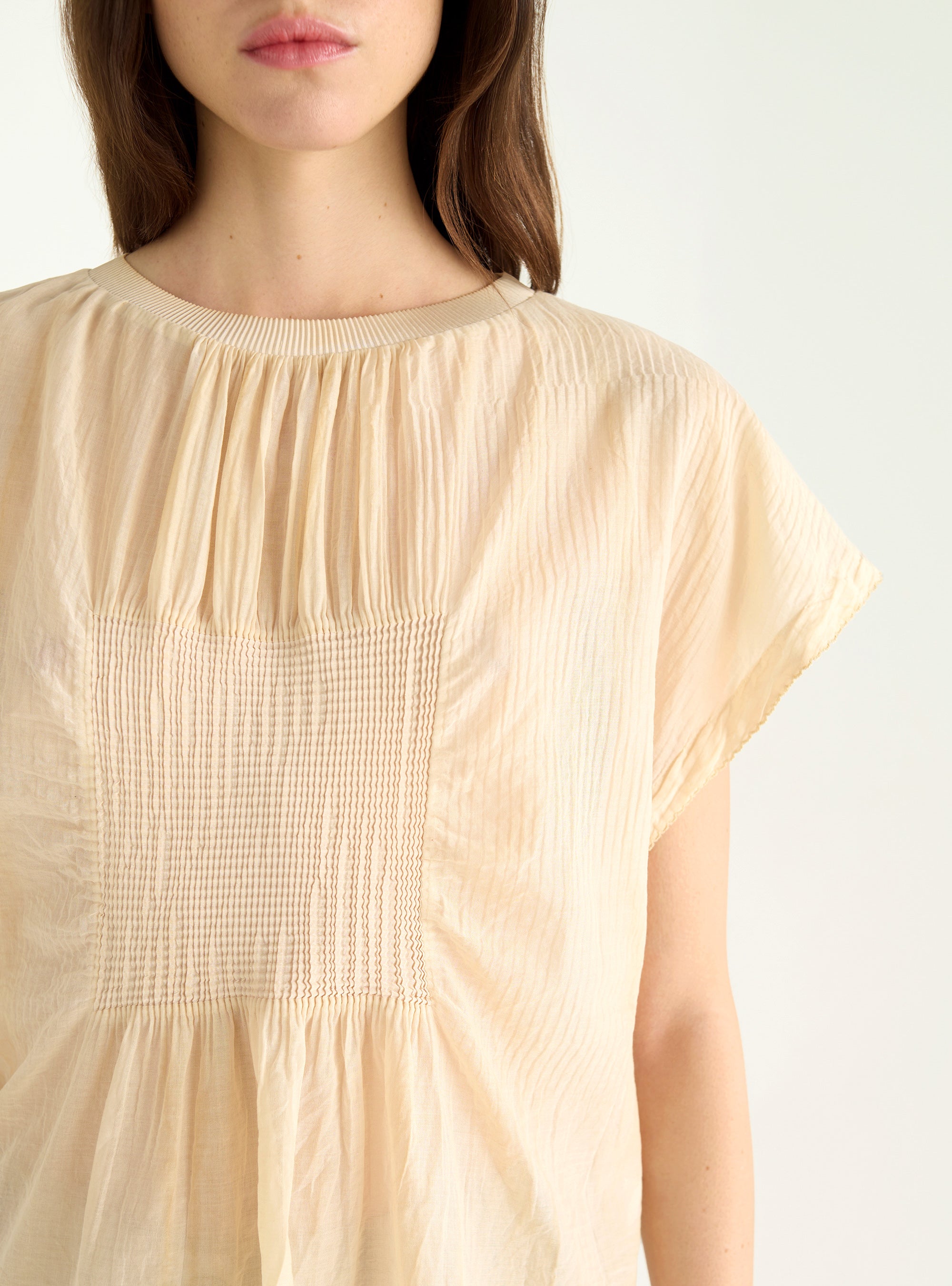 Bluse aus Baumwollvoile und Plissee