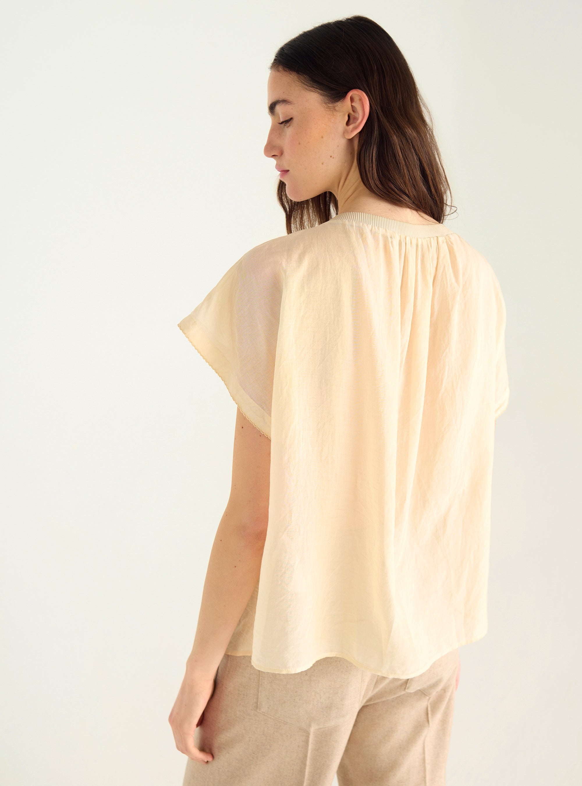 Bluse aus Baumwollvoile und Plissee