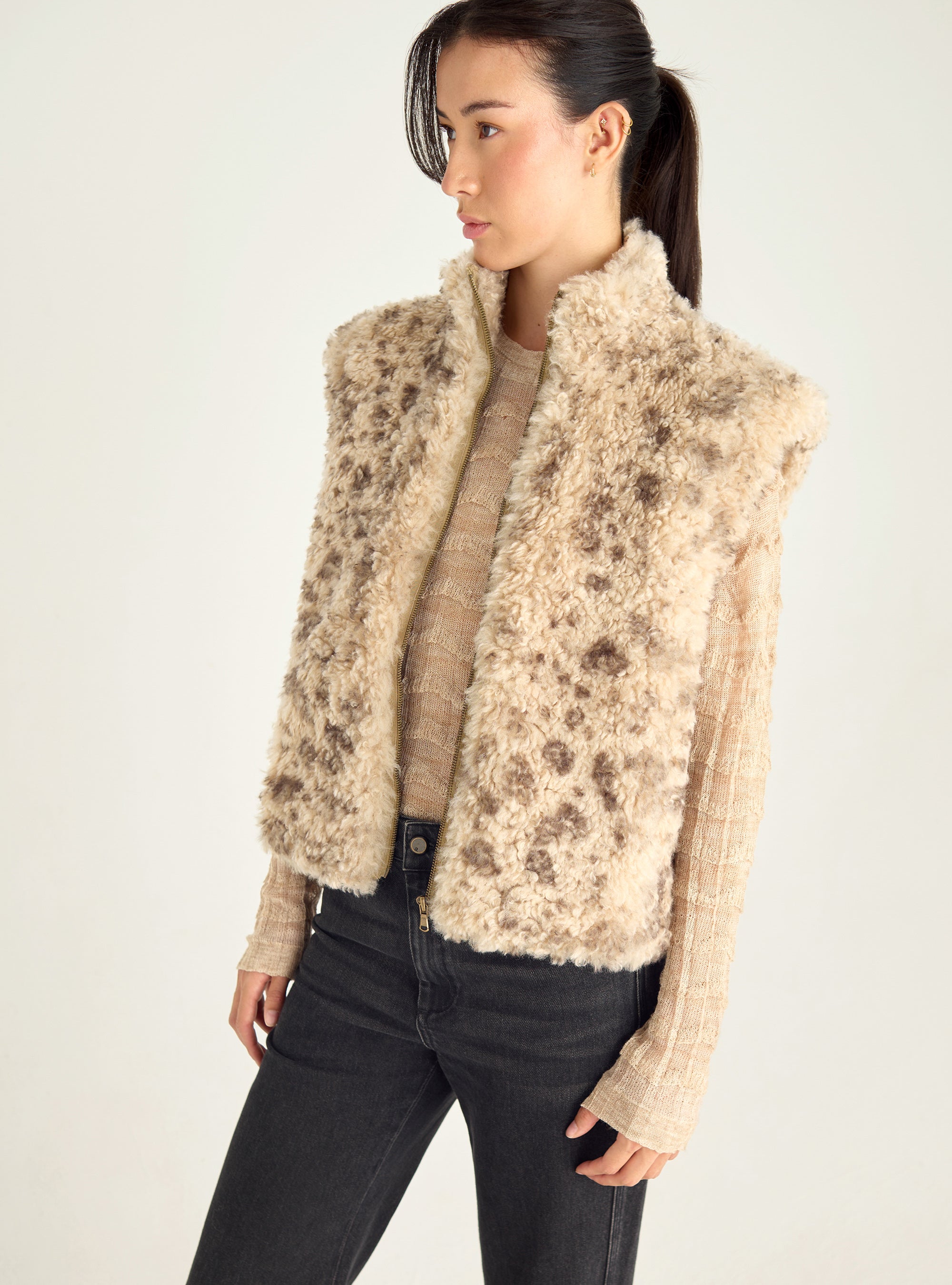 Gilet sans manches en fausse fourrure