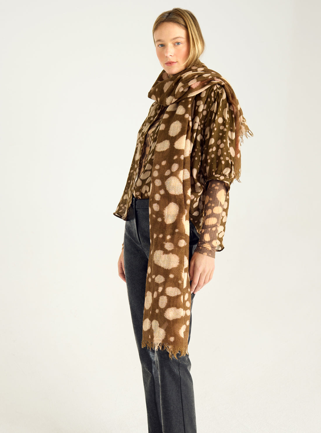 Écharpe en laine imprimée exclusif "Aquarelle sauvage"