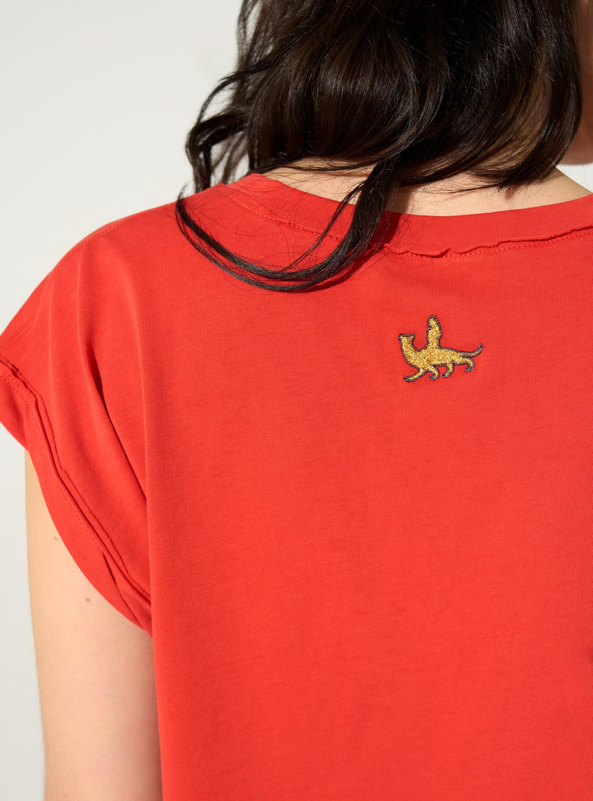 Rotes Tanktop aus Bio-Baumwolle