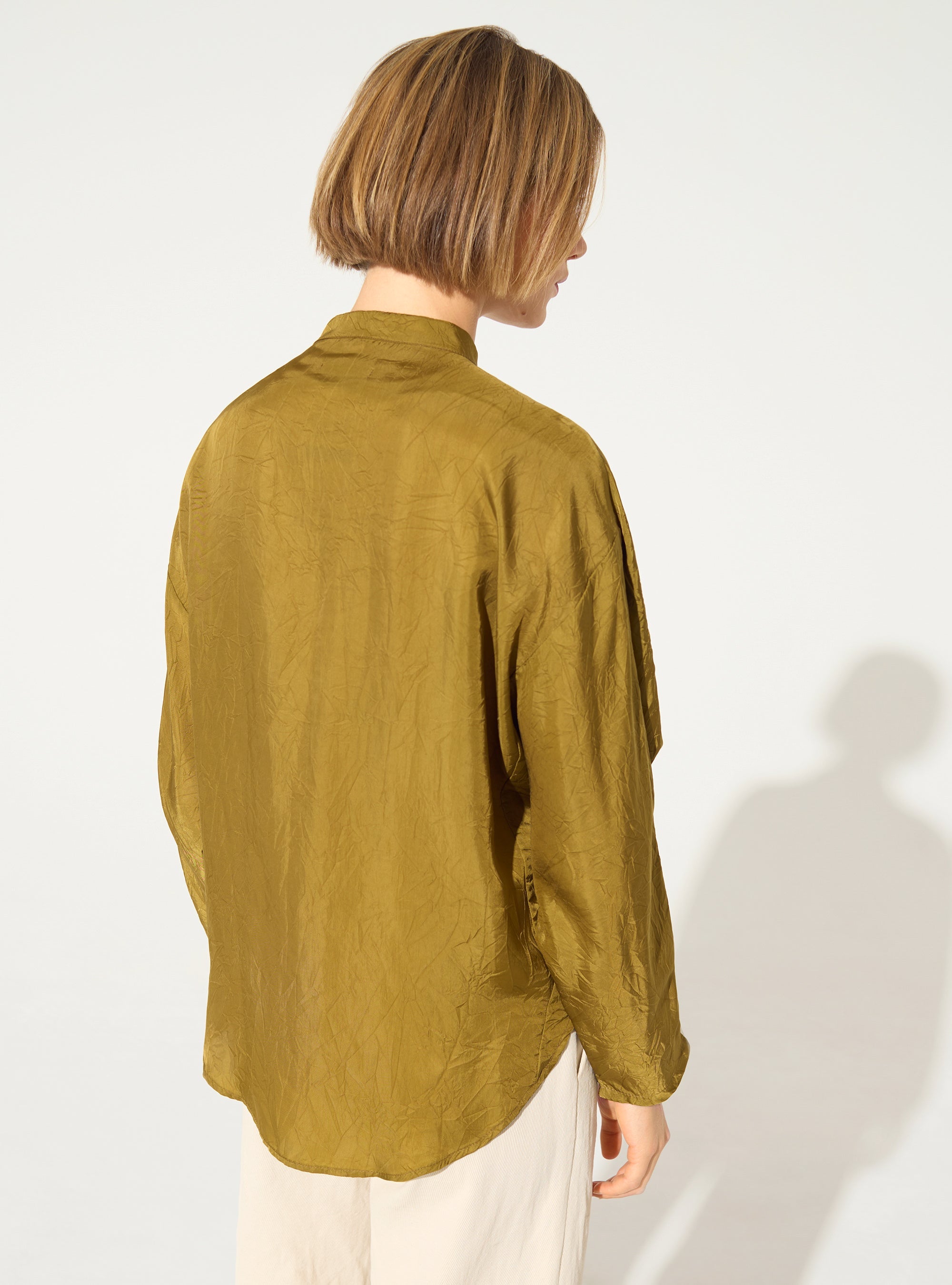 Oversized shirt in bronze cupro