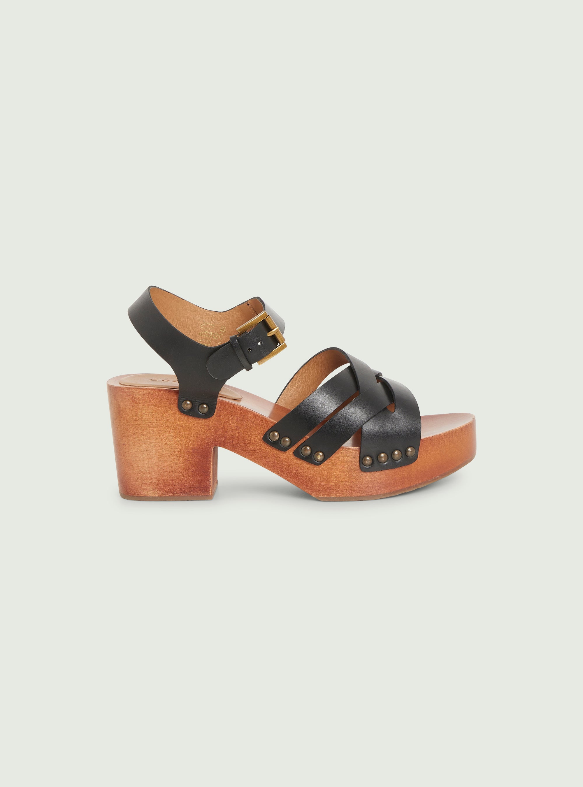 Sandales en cuir noir