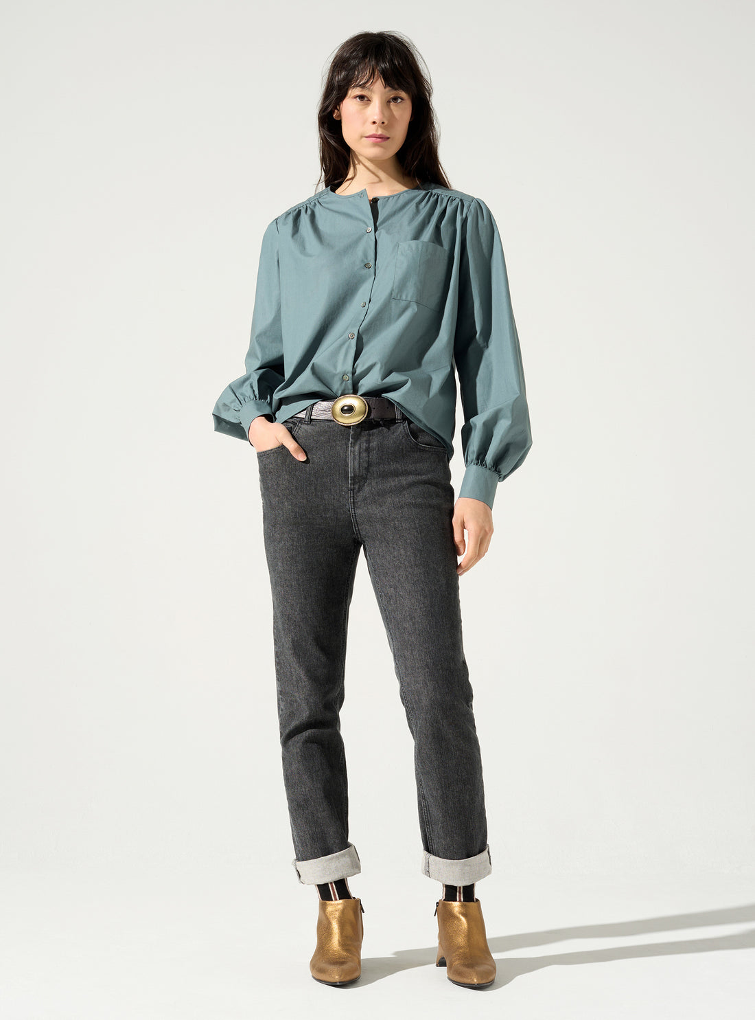 Buttoned blouse