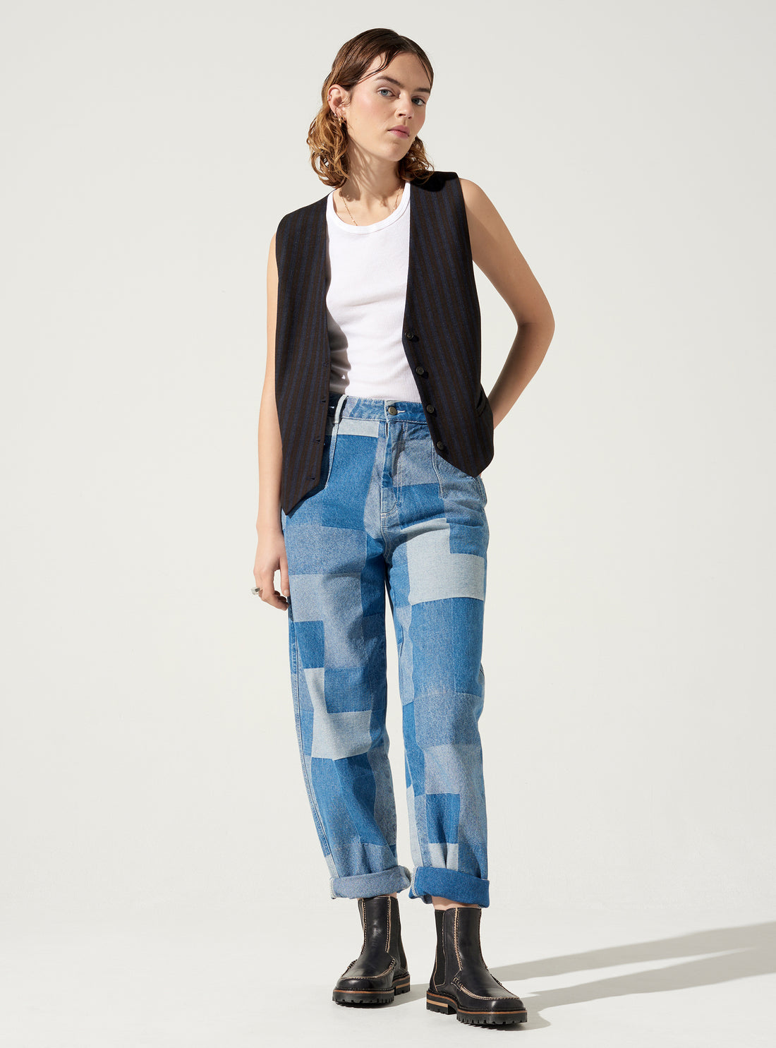 Sleeveless vest