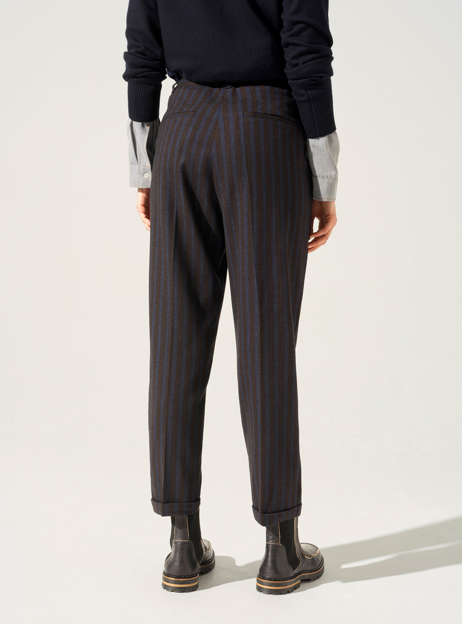 Straight pants