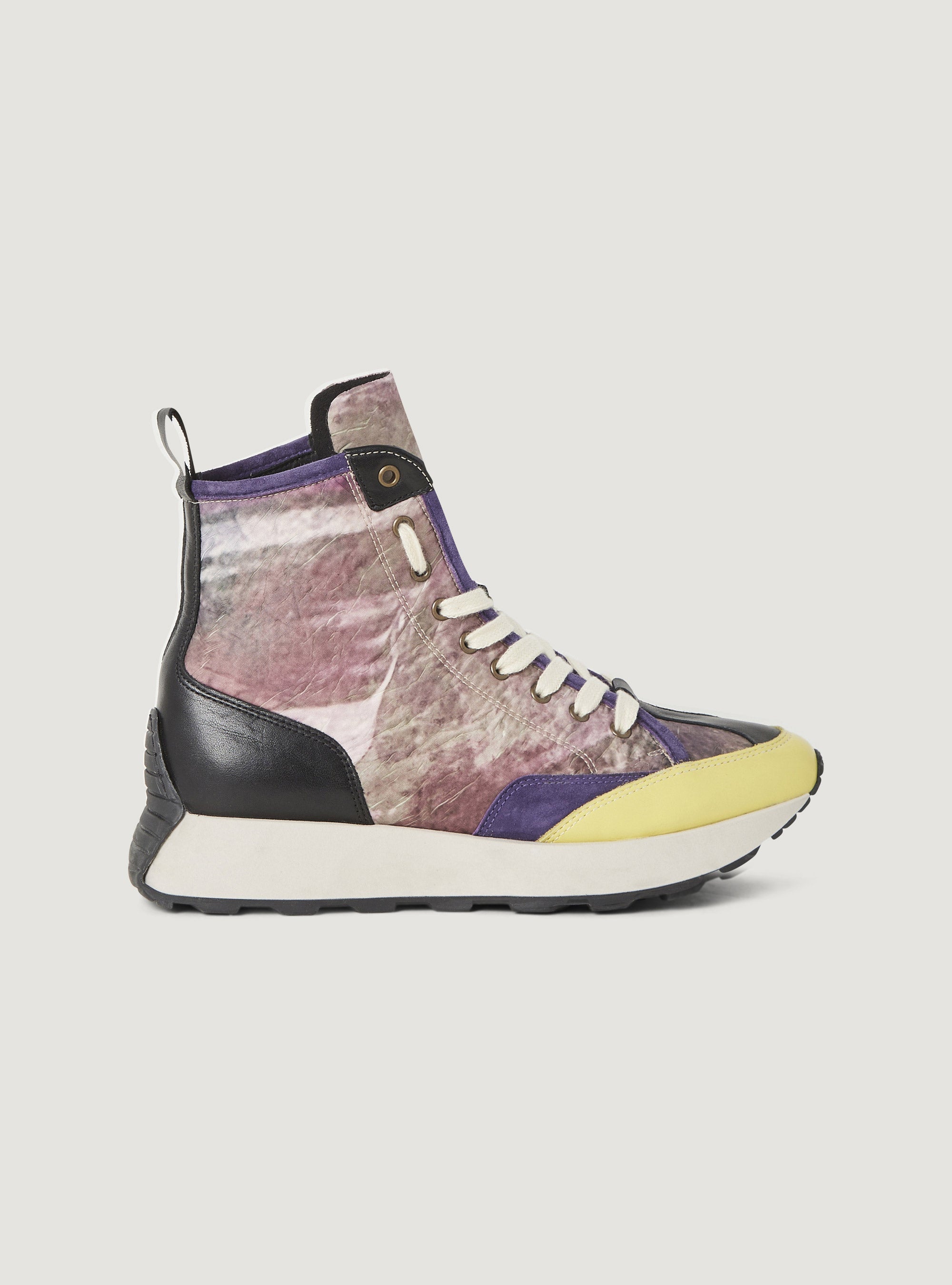 High-Top-Tennisschuhe