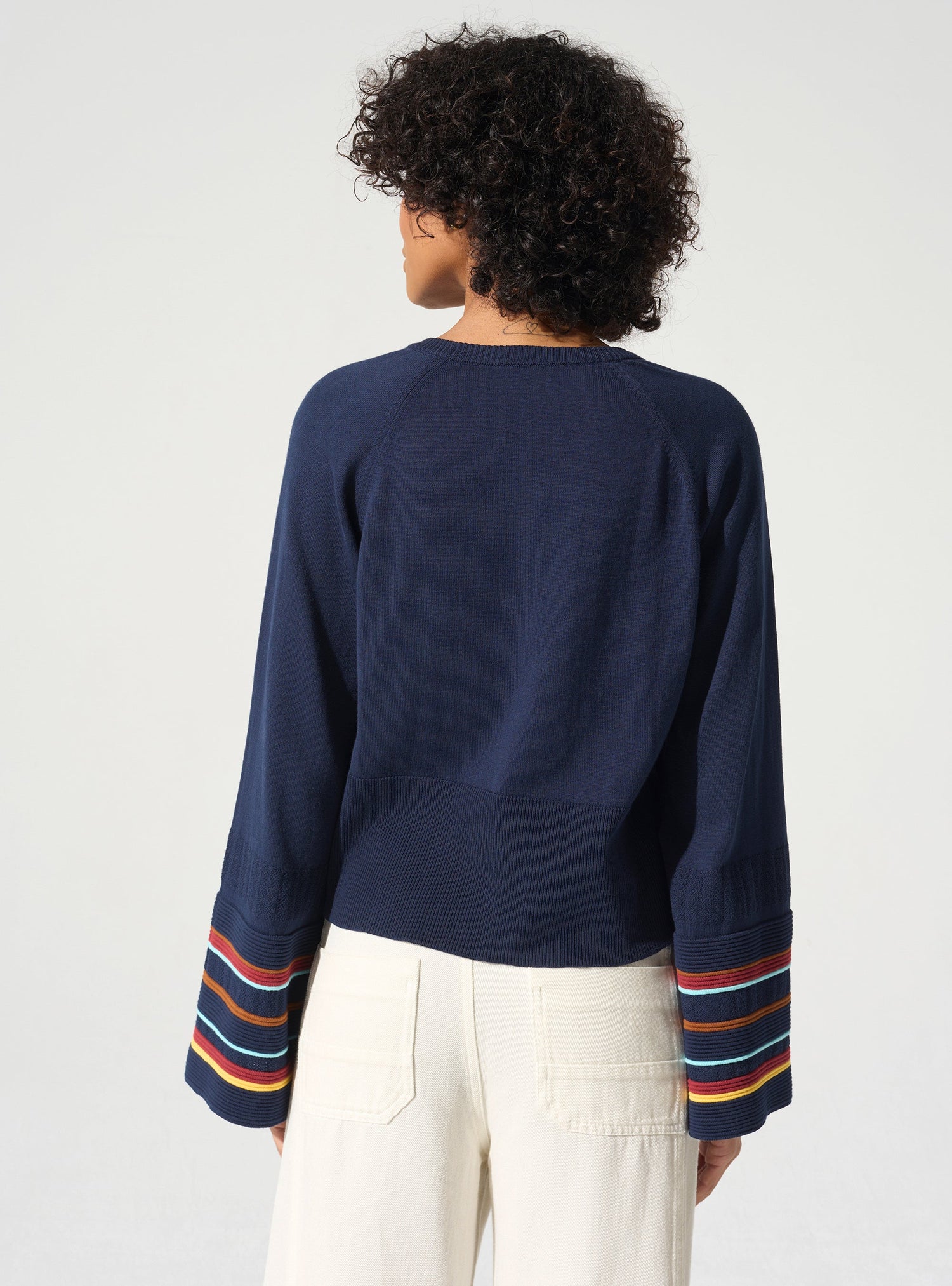 Kurzer Pullover