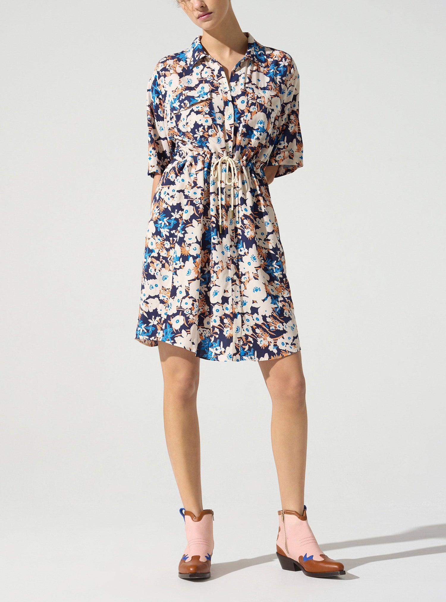 Robe chemise courte acoté 