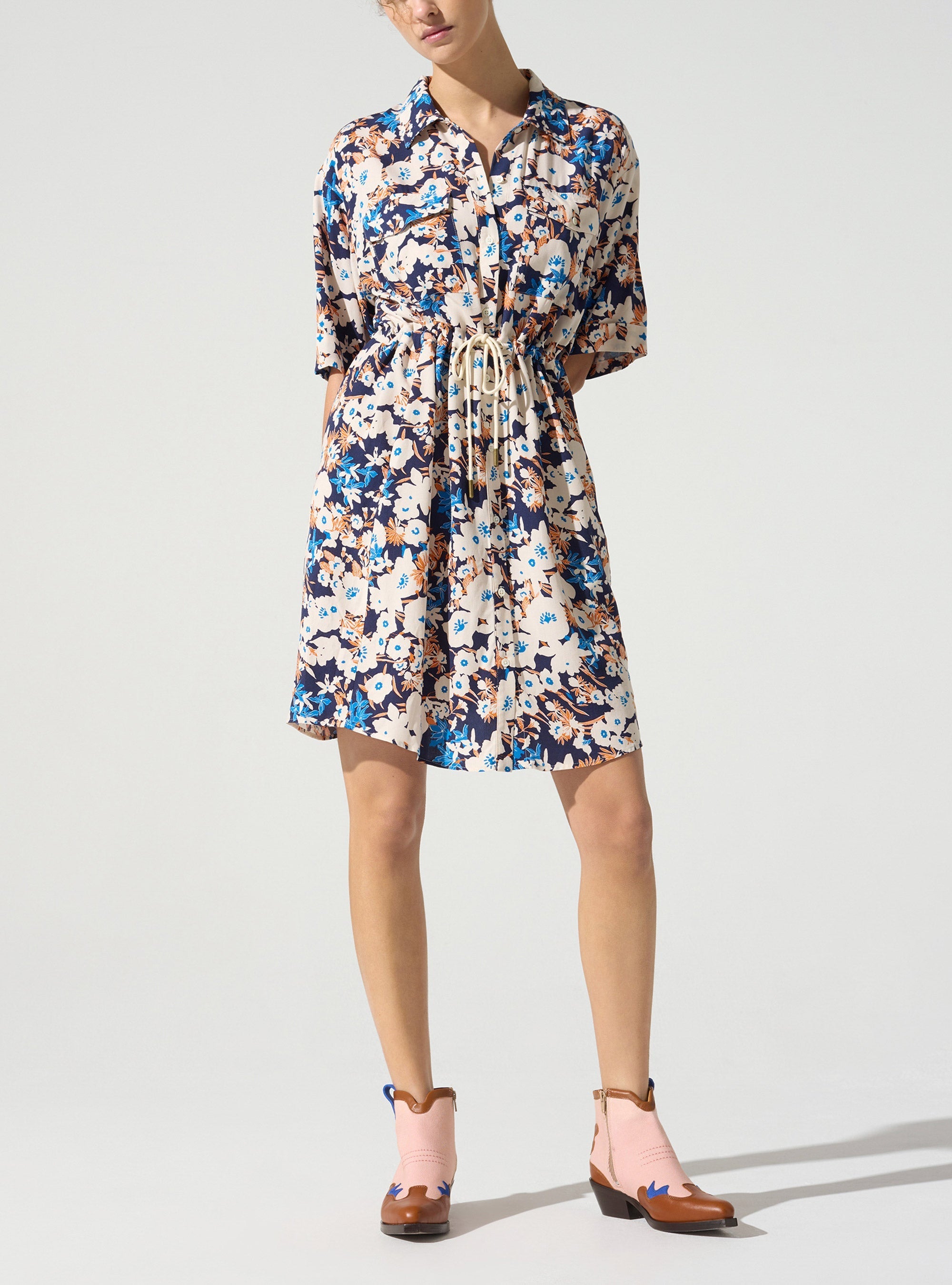 Robe chemise courte acoté 