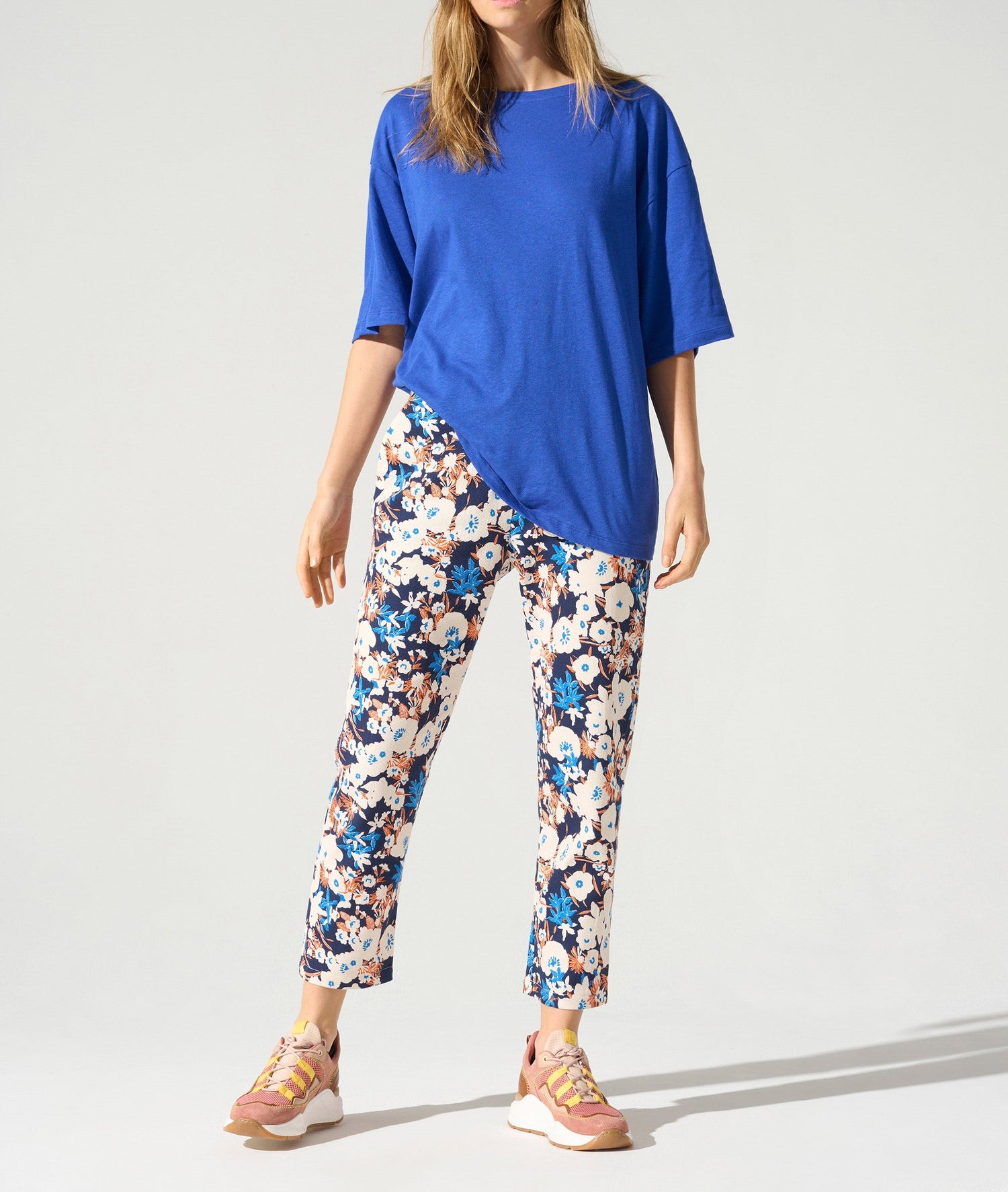 Pantalon droit imprimé acoté 