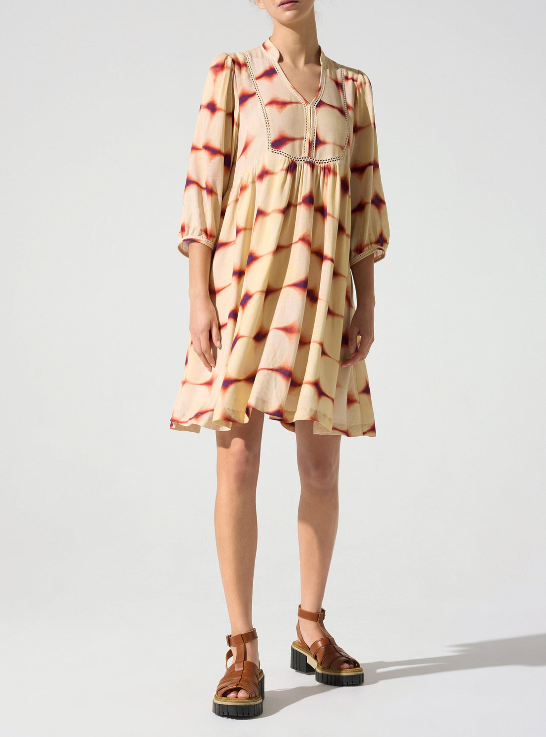 Robe courte bohème acoté 