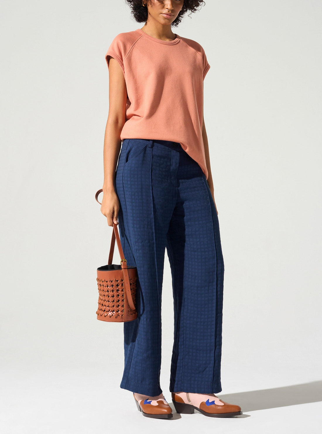 Pantalon droit et souple acoté 