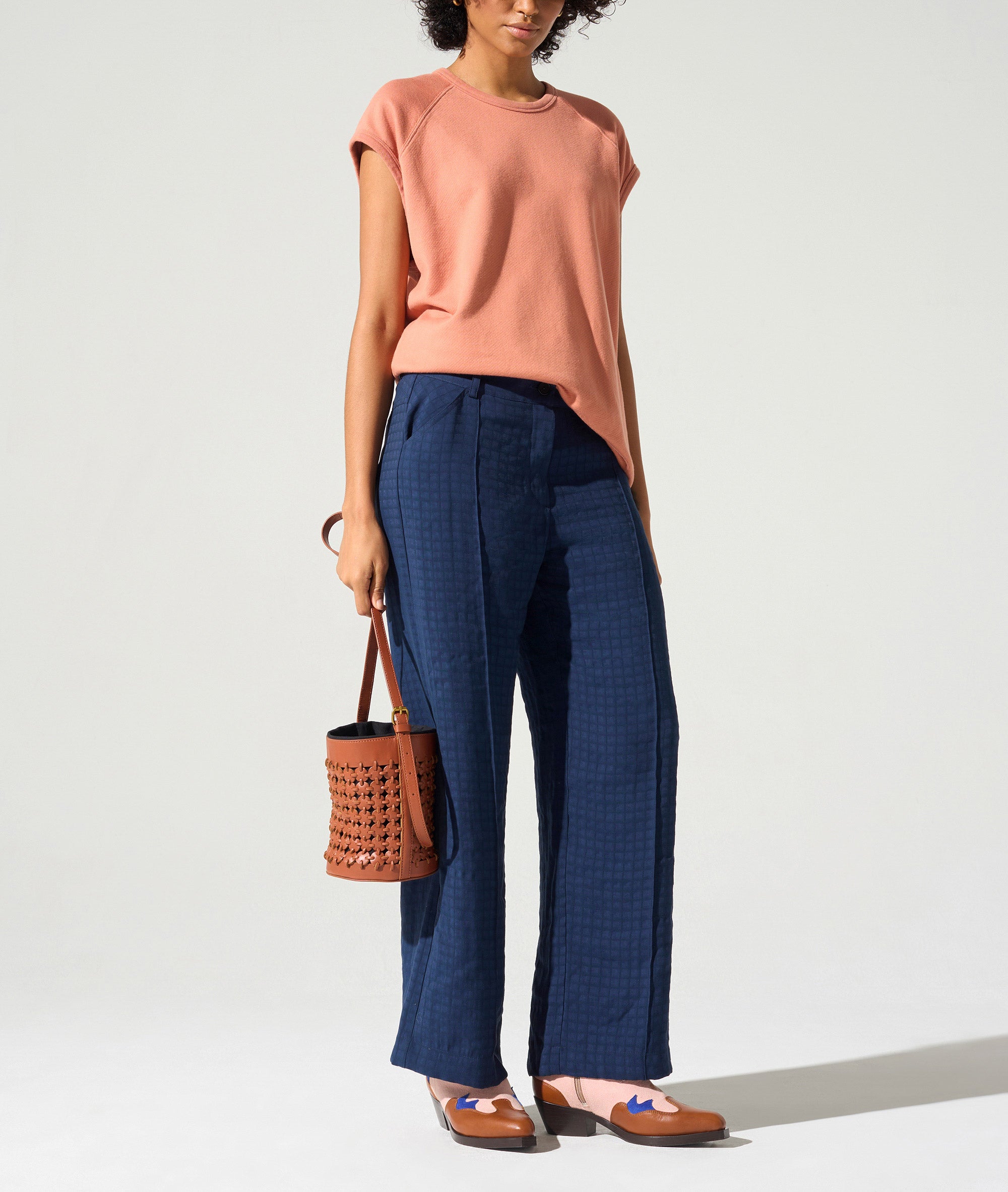 Pantalon droit et souple acoté 