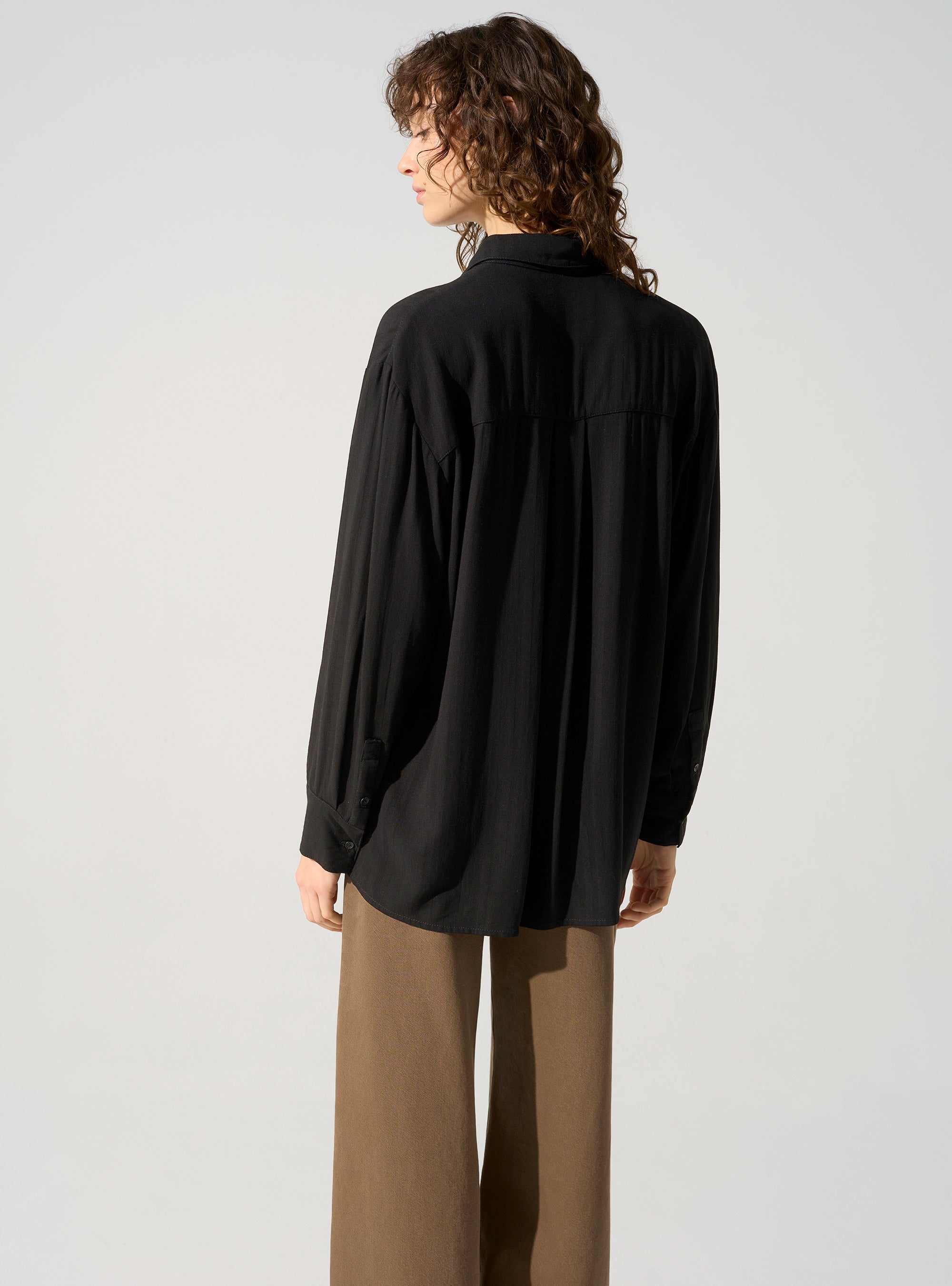Chemise large acoté 