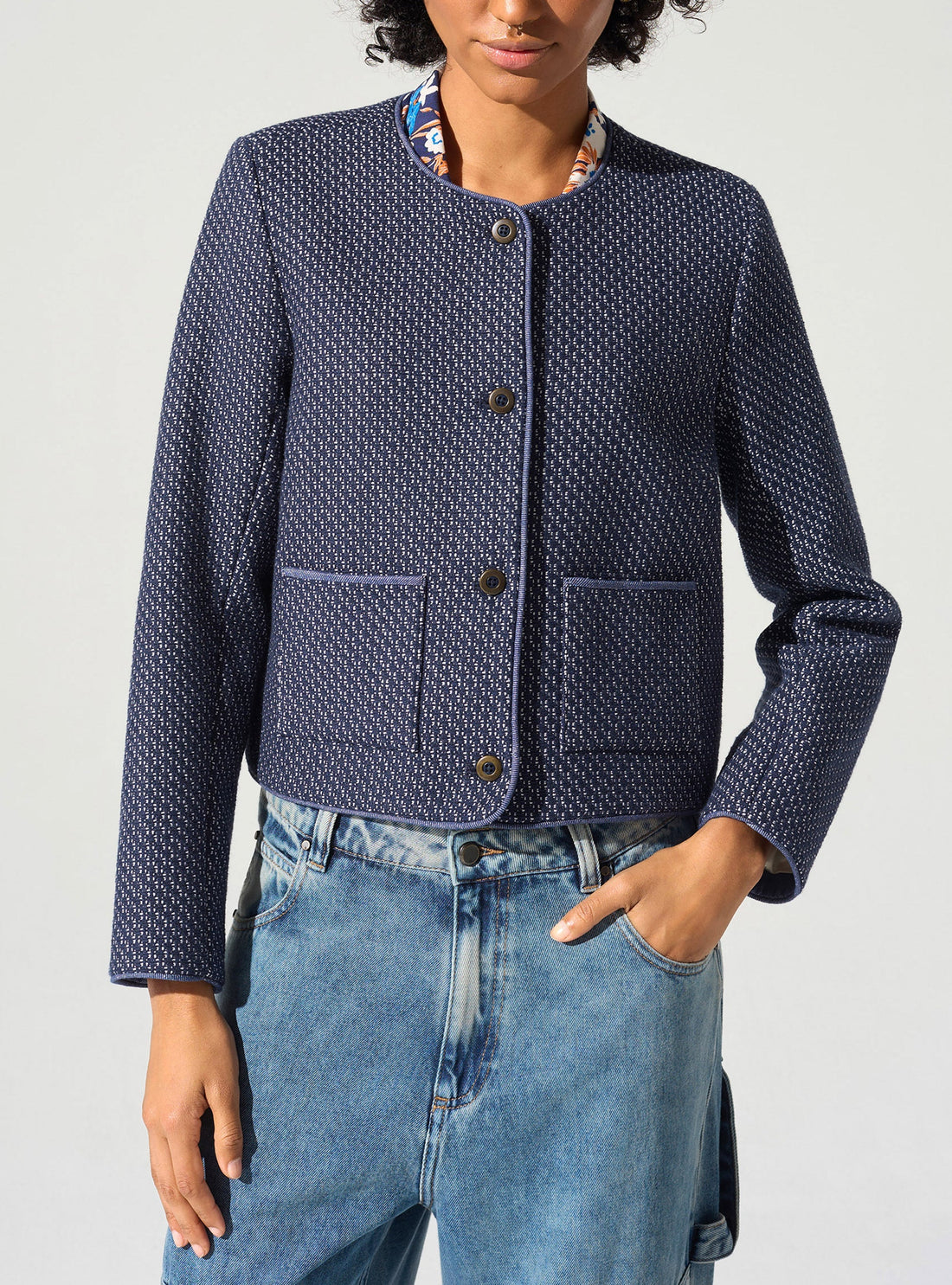 La petite veste chic acoté 