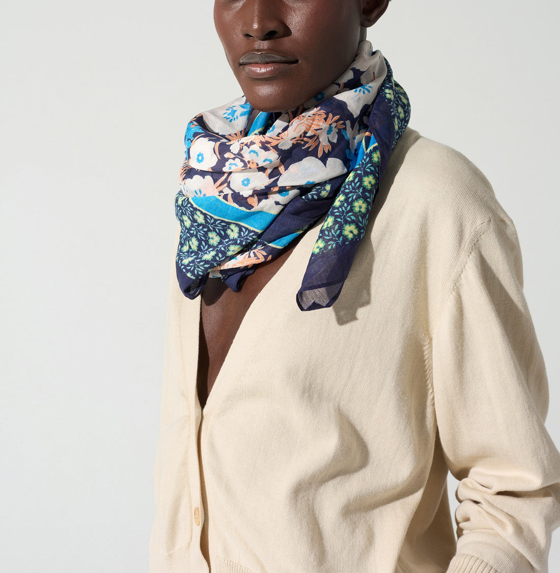 Schal mit Tintendruck