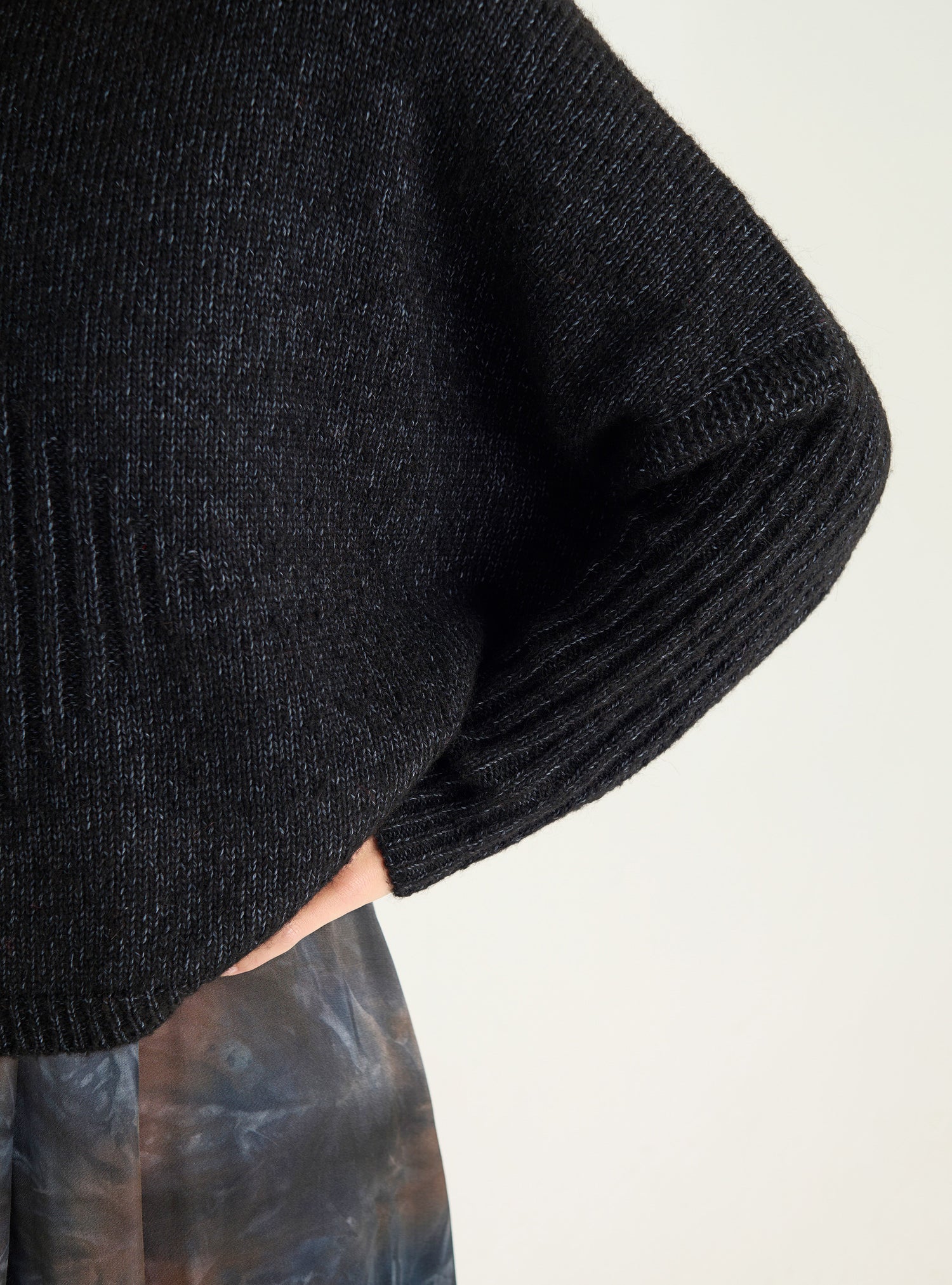 Pull ample en laine et coton à col rond