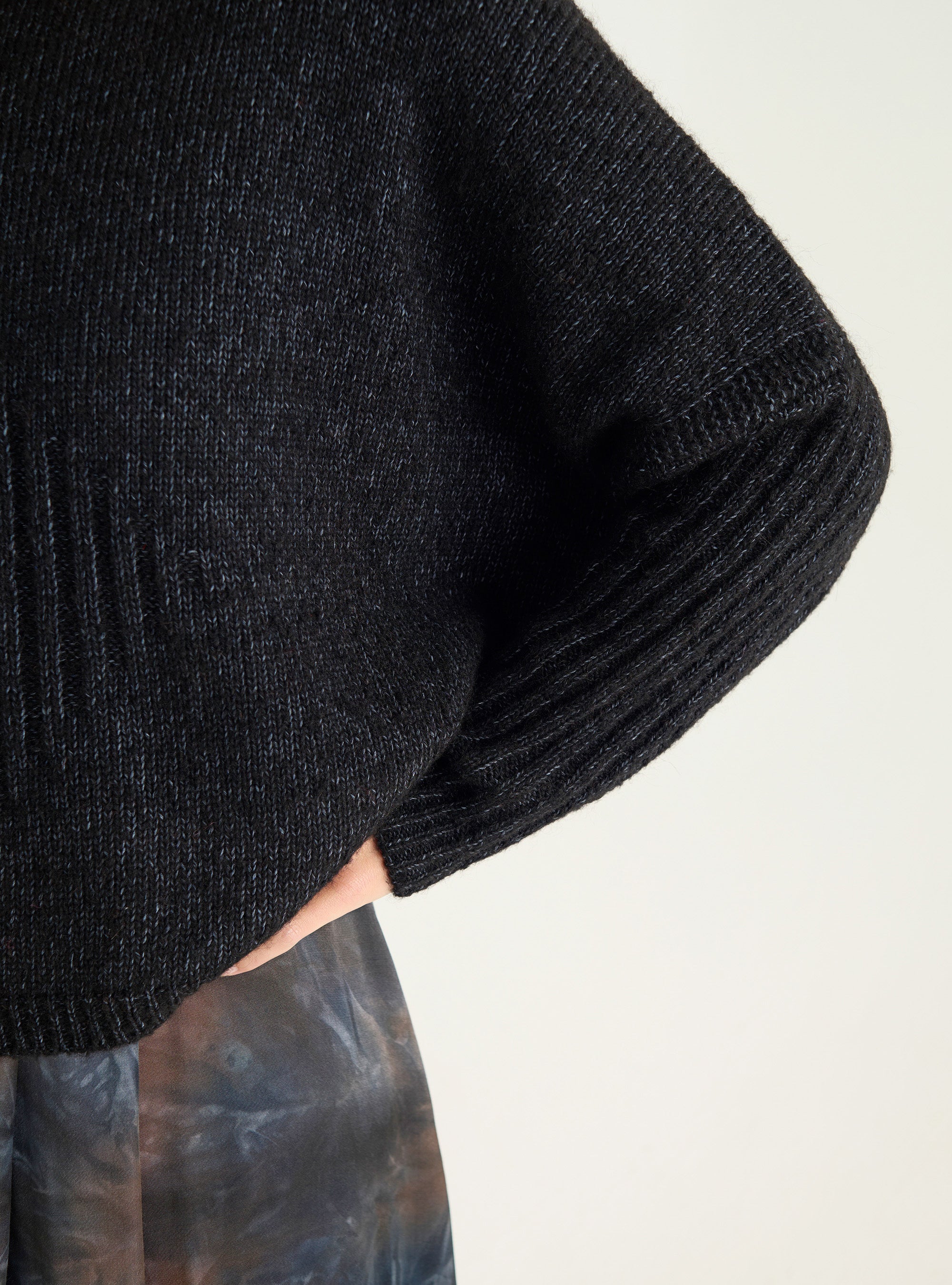 Pull ample en laine et coton à col rond