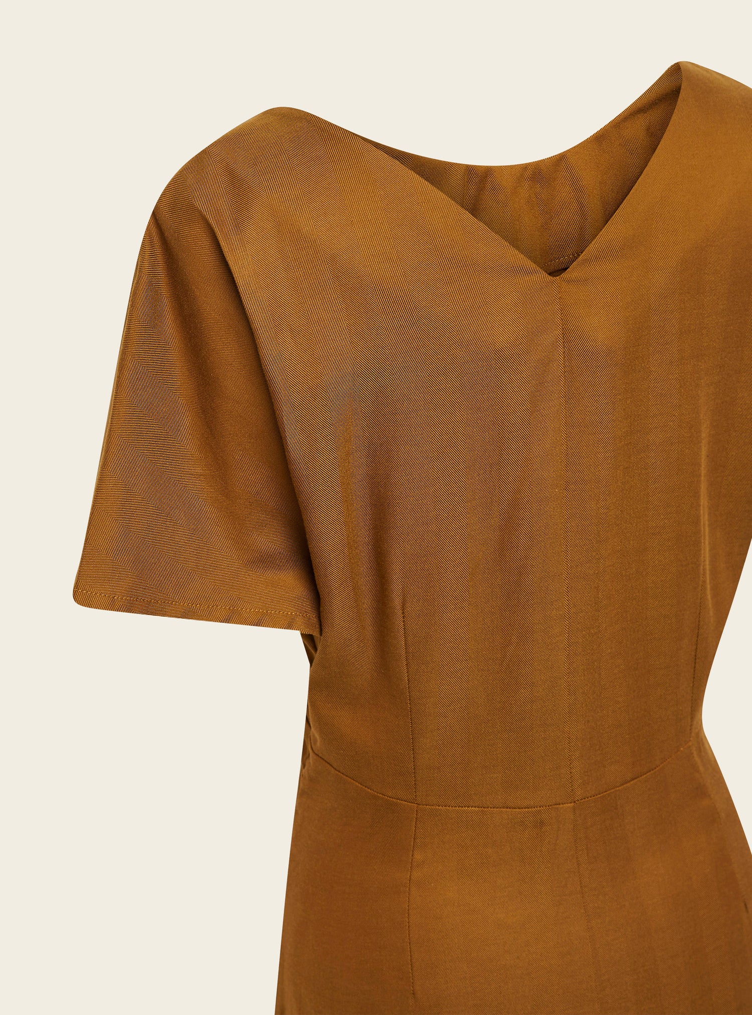 Robe midi asymétrique