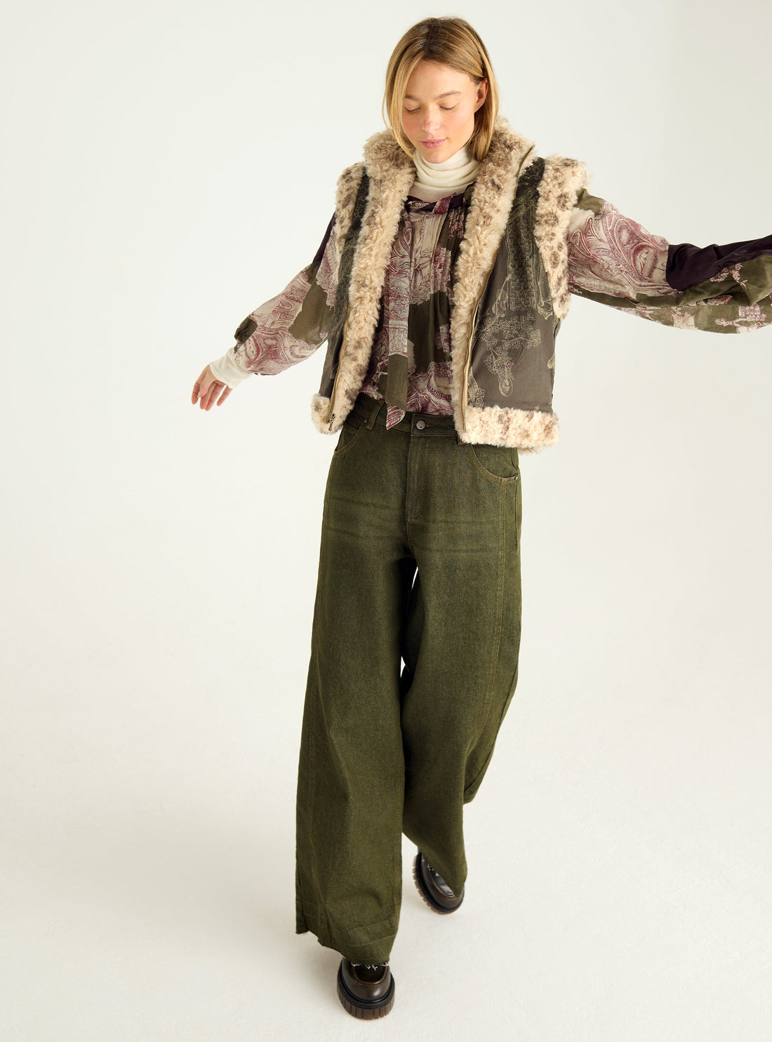 Jean large taille haute acoté 