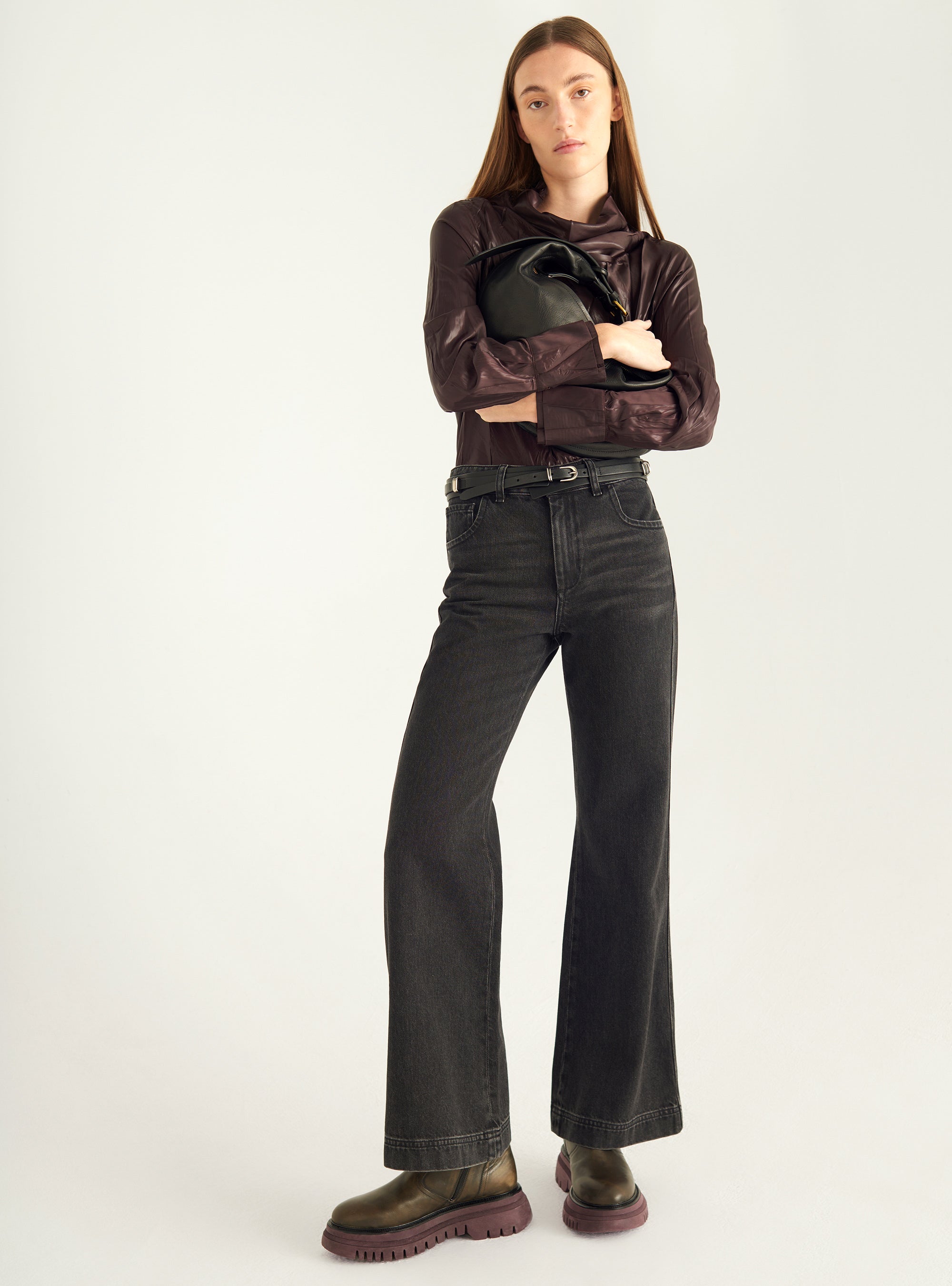 Bootcut-Jeans mit hoher Taille