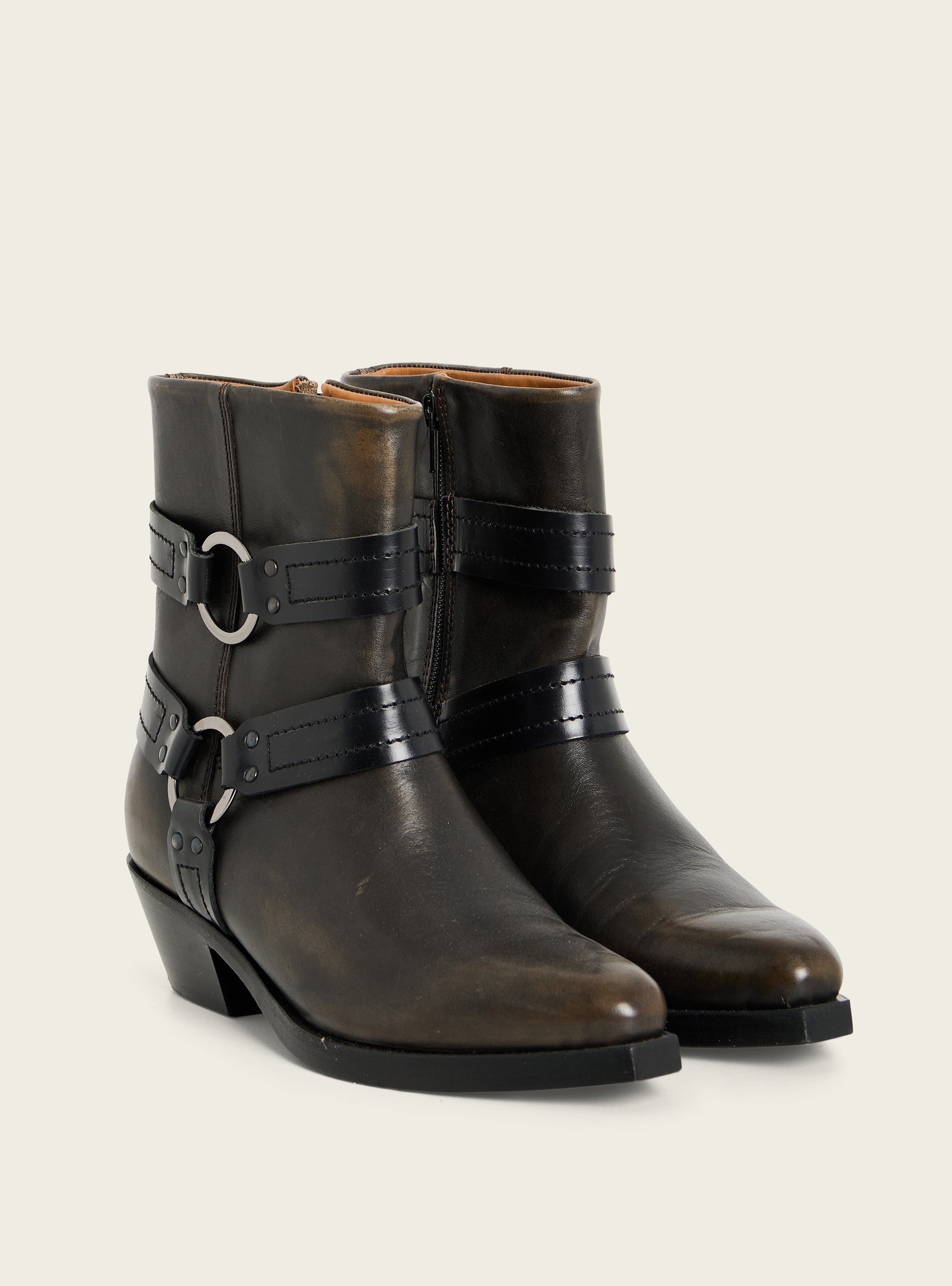 Bottines en cuir patiné