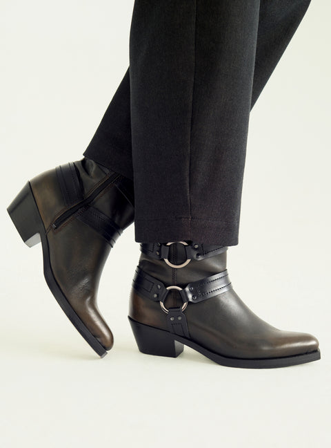 Patinated leather ankle boots