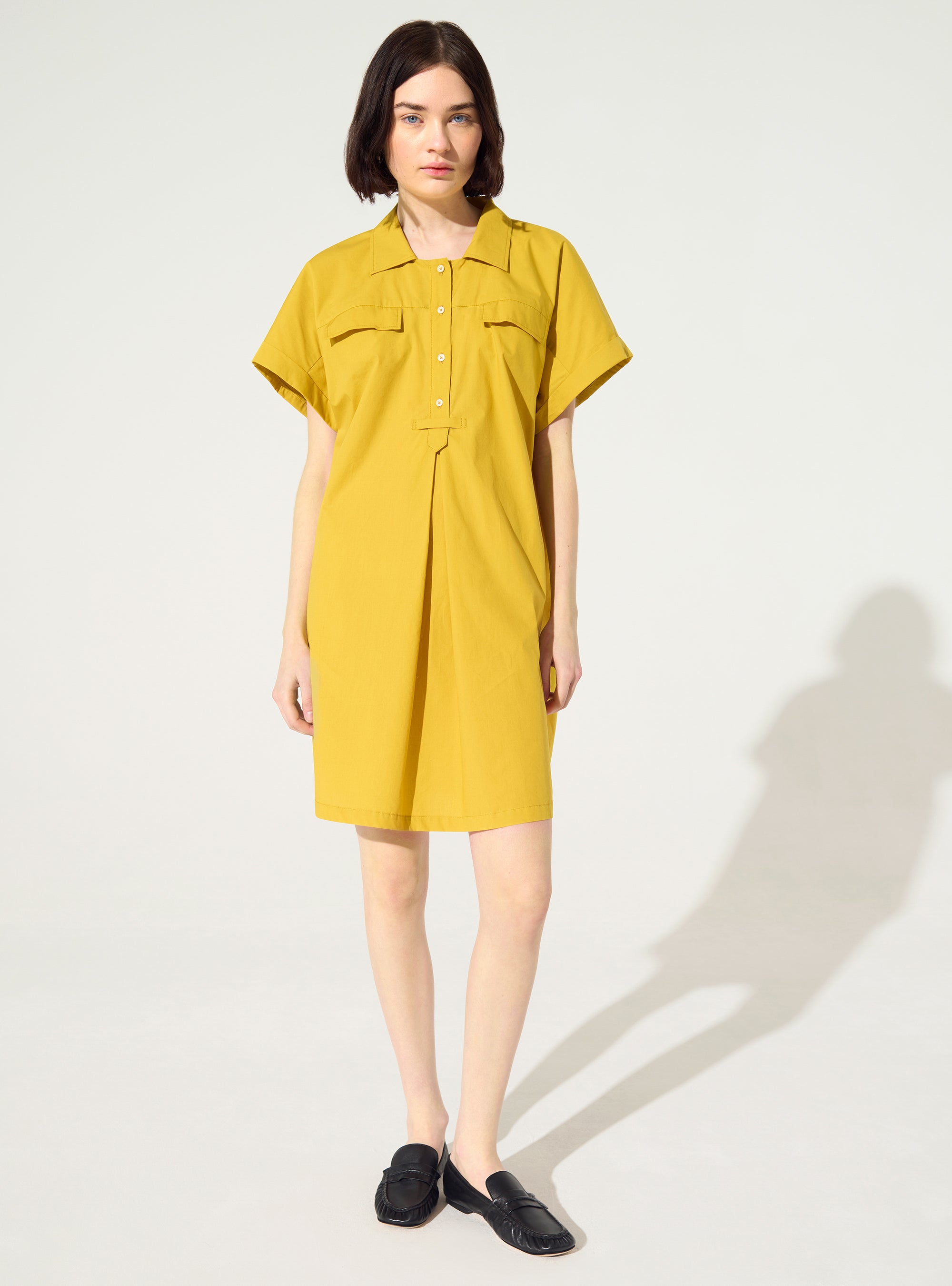 Robe oversize en coton biologique jaune acoté 