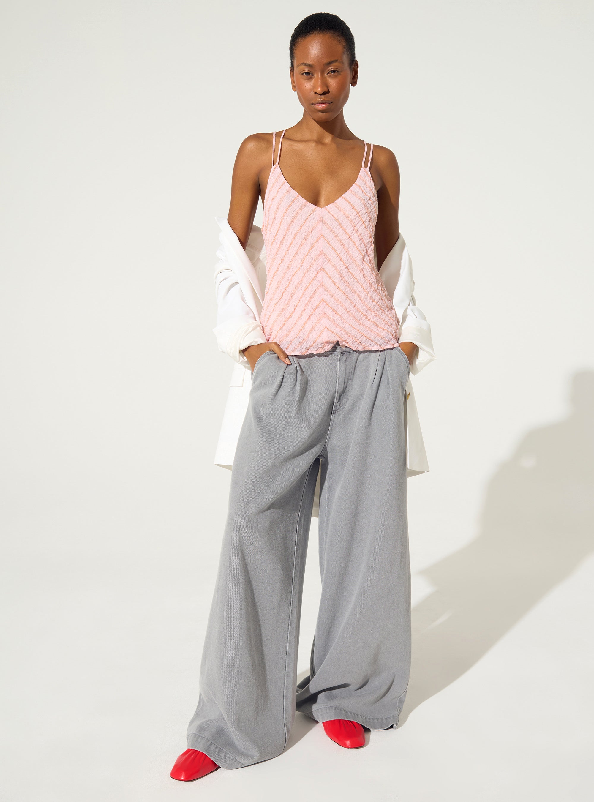 Rotes, plissiertes, eng anliegendes Tanktop aus Baumwolle