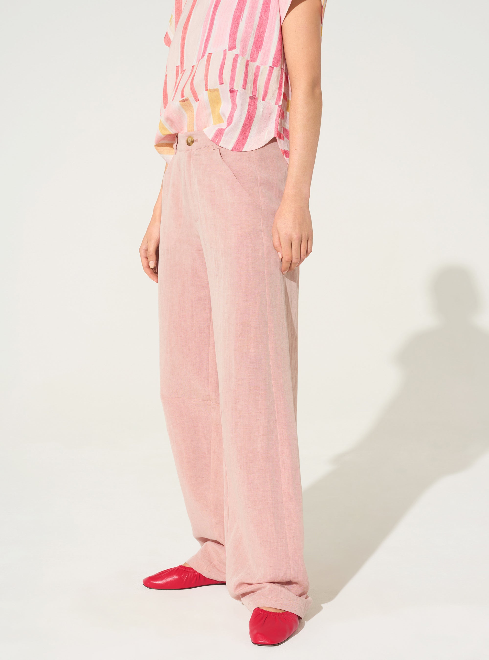 Pantalon en lin et lyocell rose
