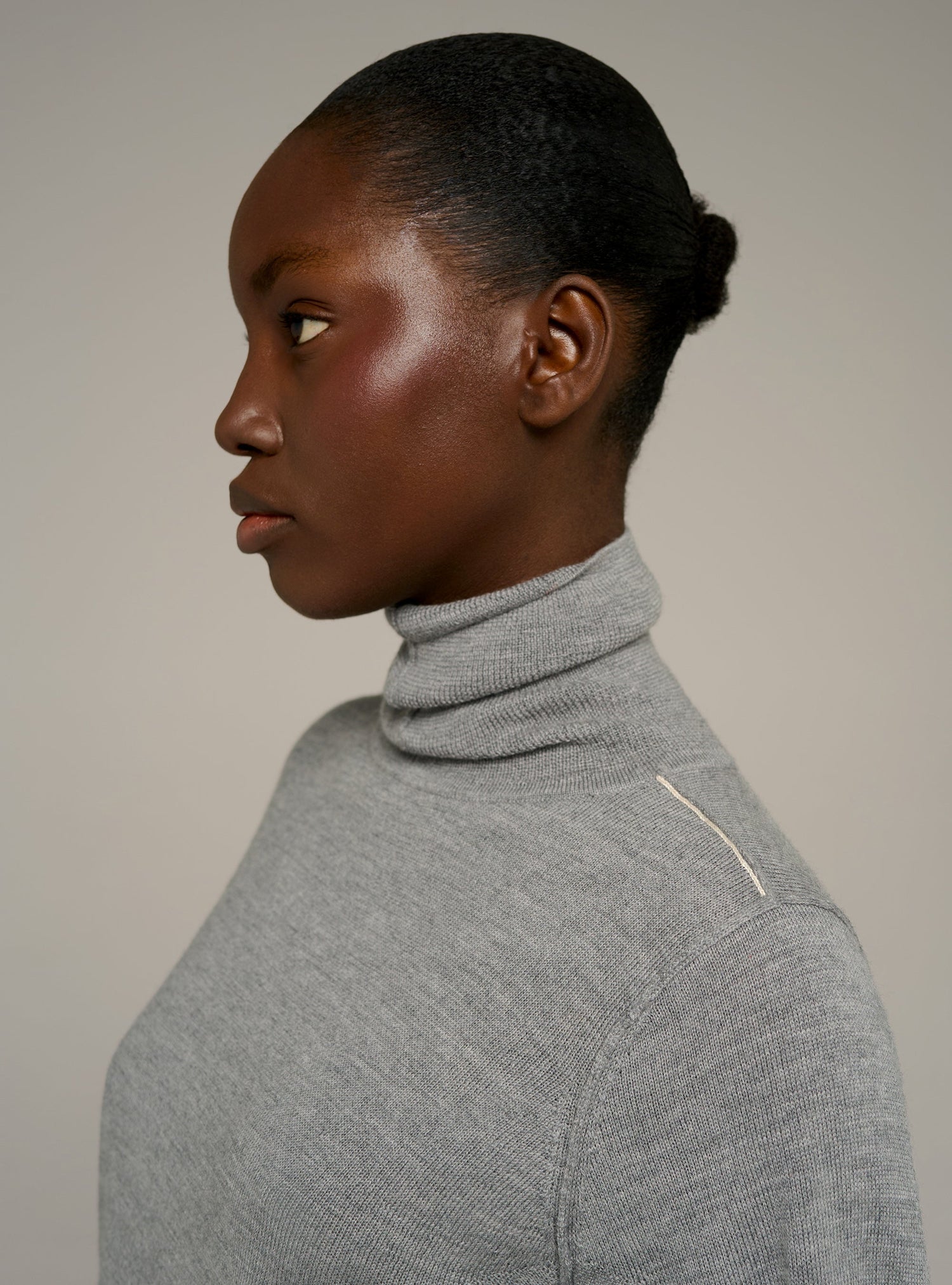 Cotélac acoté pull col roulé maille fine en laine