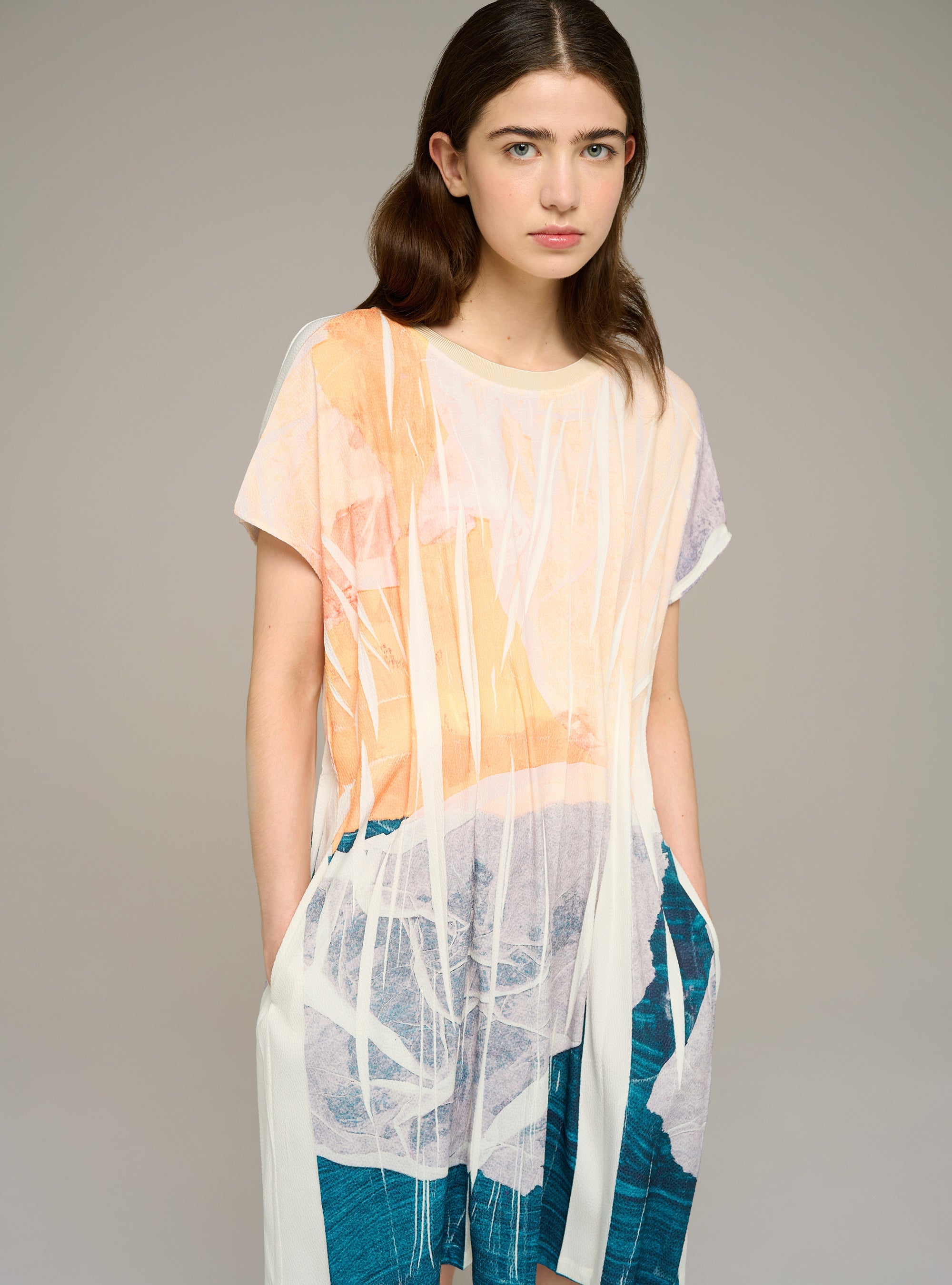 Robe courte cintrée imprimée acoté 