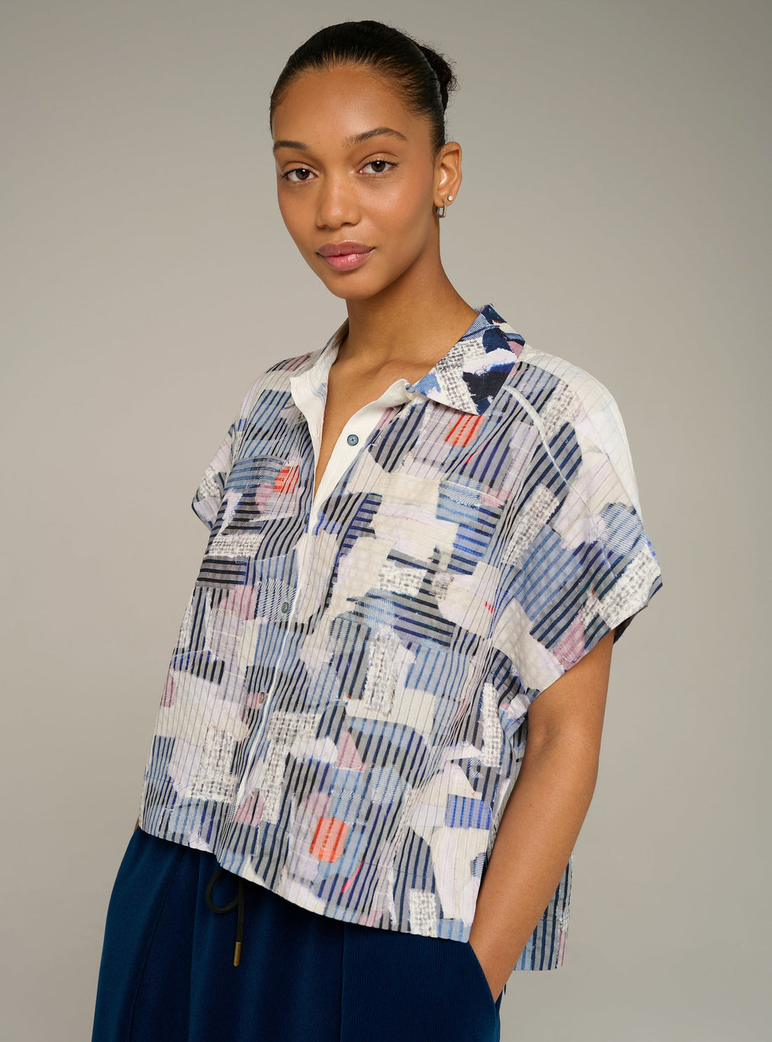 Cotélac acoté blouse col rond ajustée manches longues imprimée