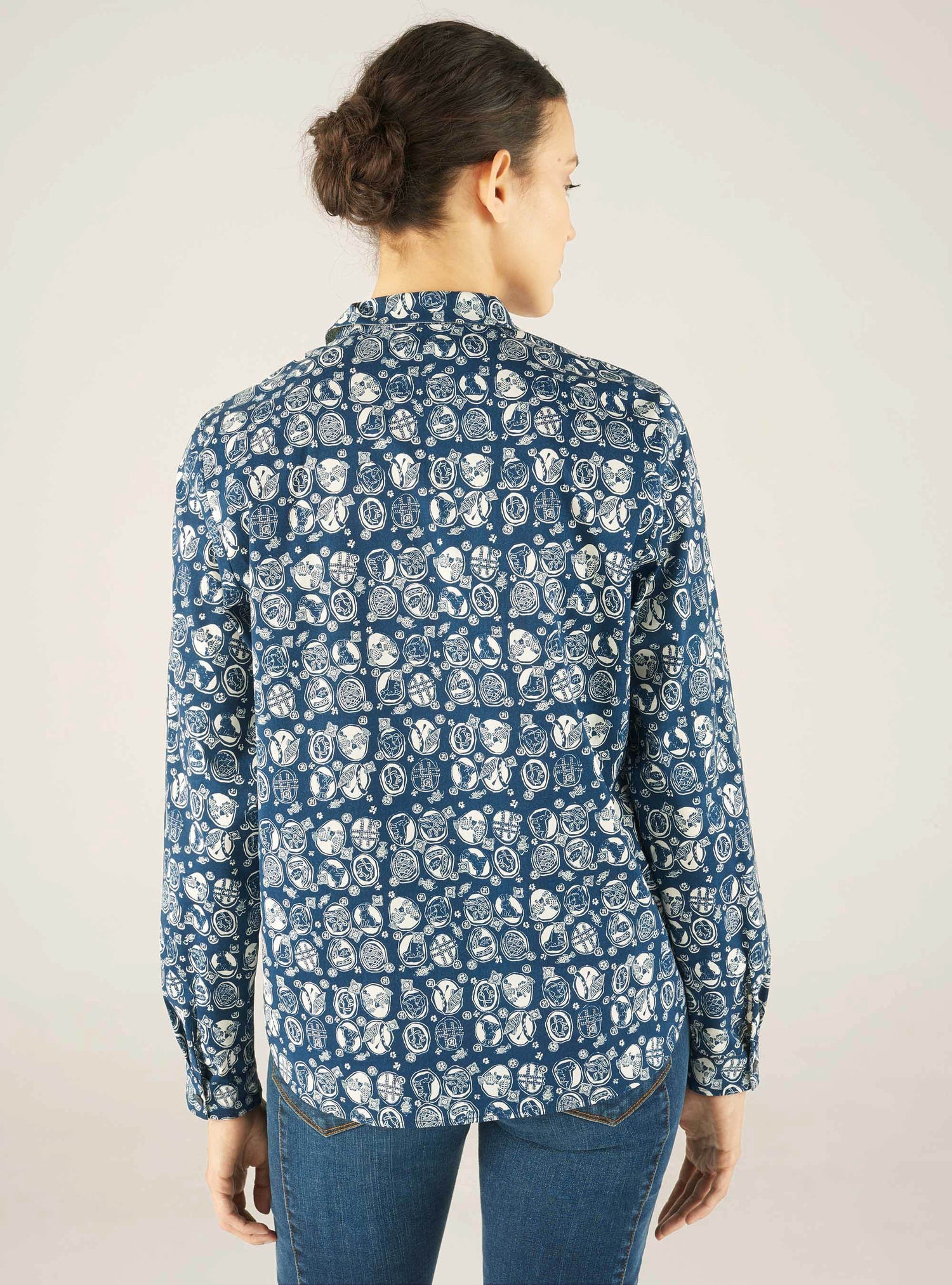 Chemise