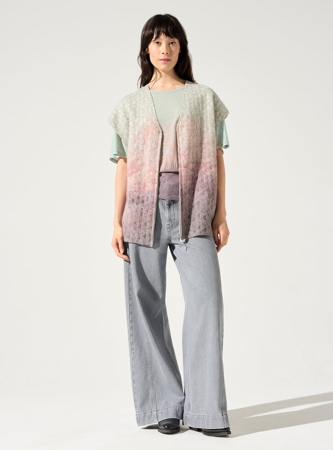 Sleeveless cardigan