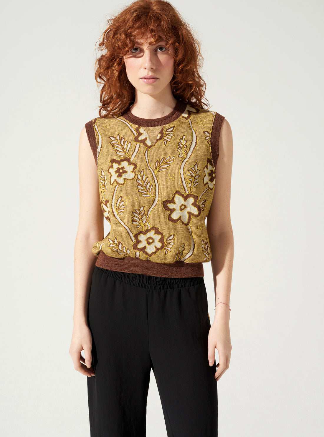 Sleeveless sweater