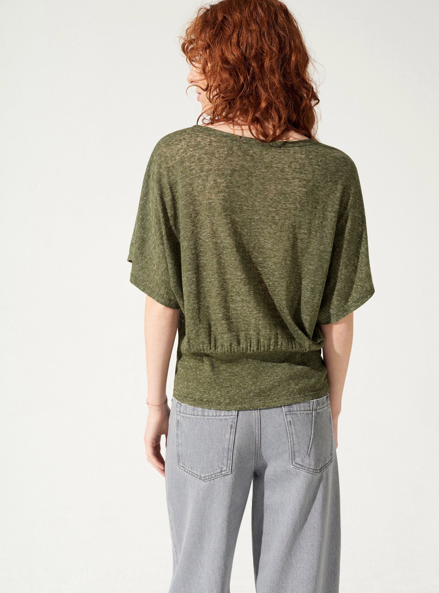 Oberteil mit U-Boot-Ausschnitt