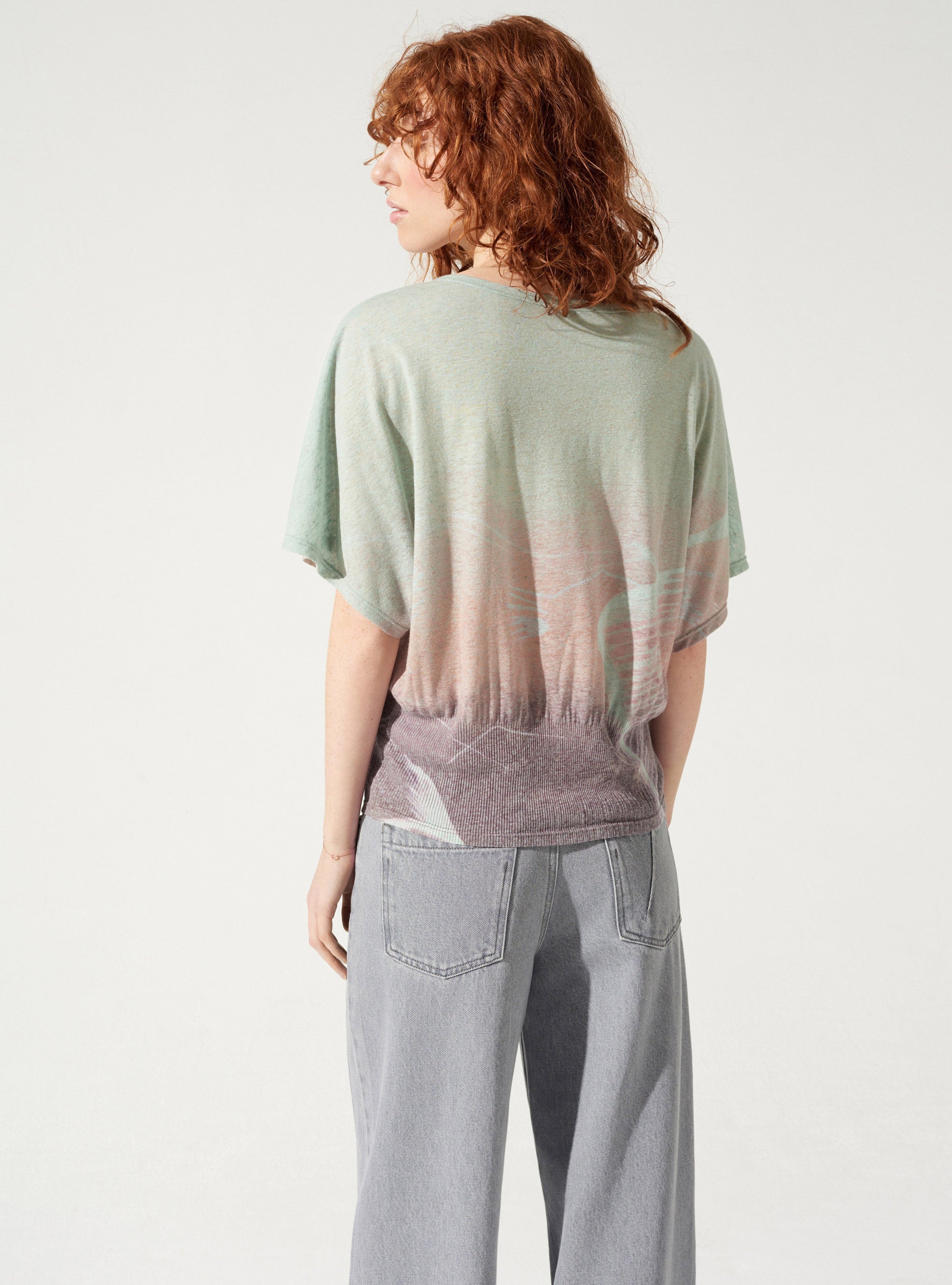 Oberteil mit U-Boot-Ausschnitt