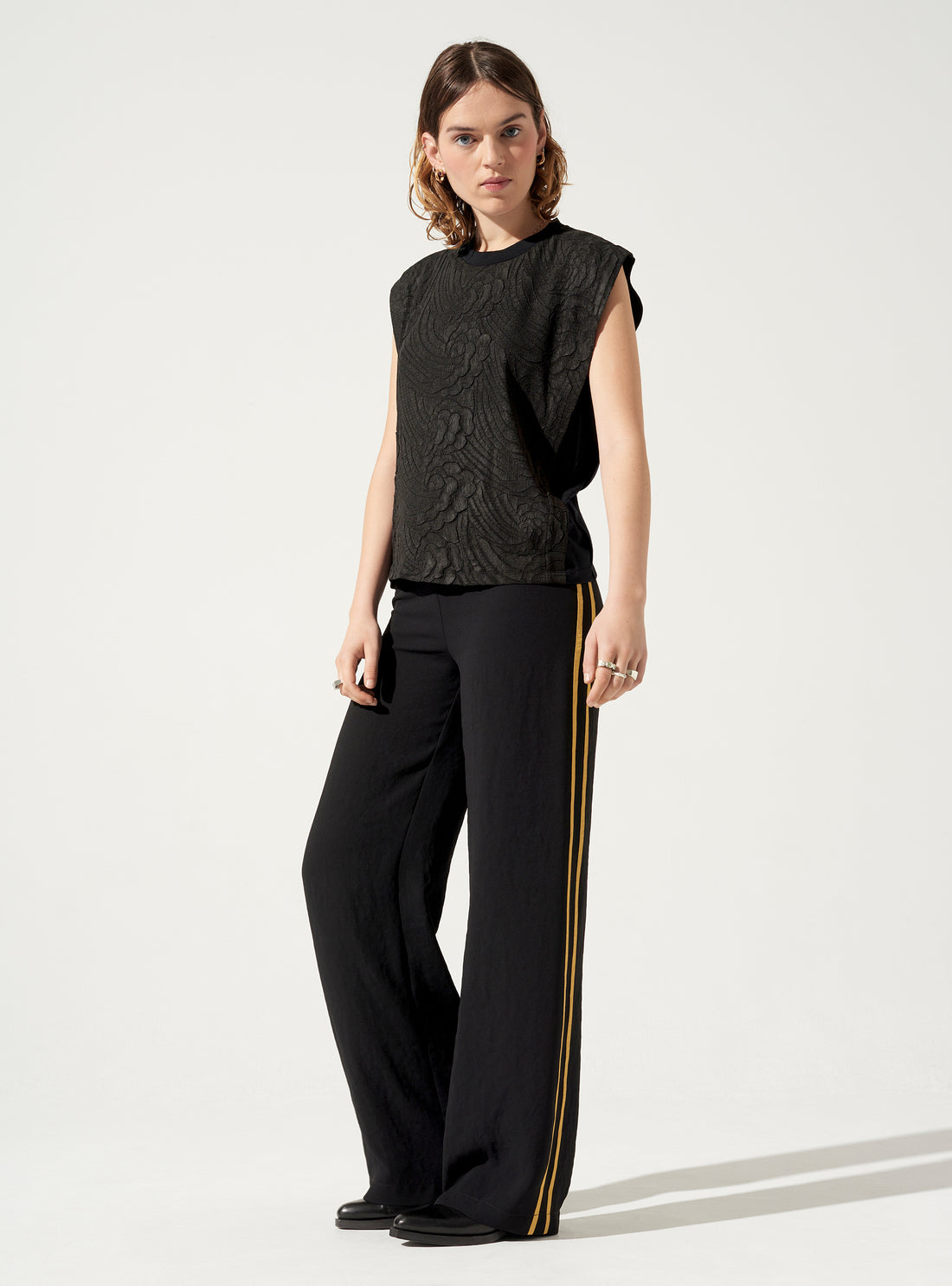 Two-material tank top