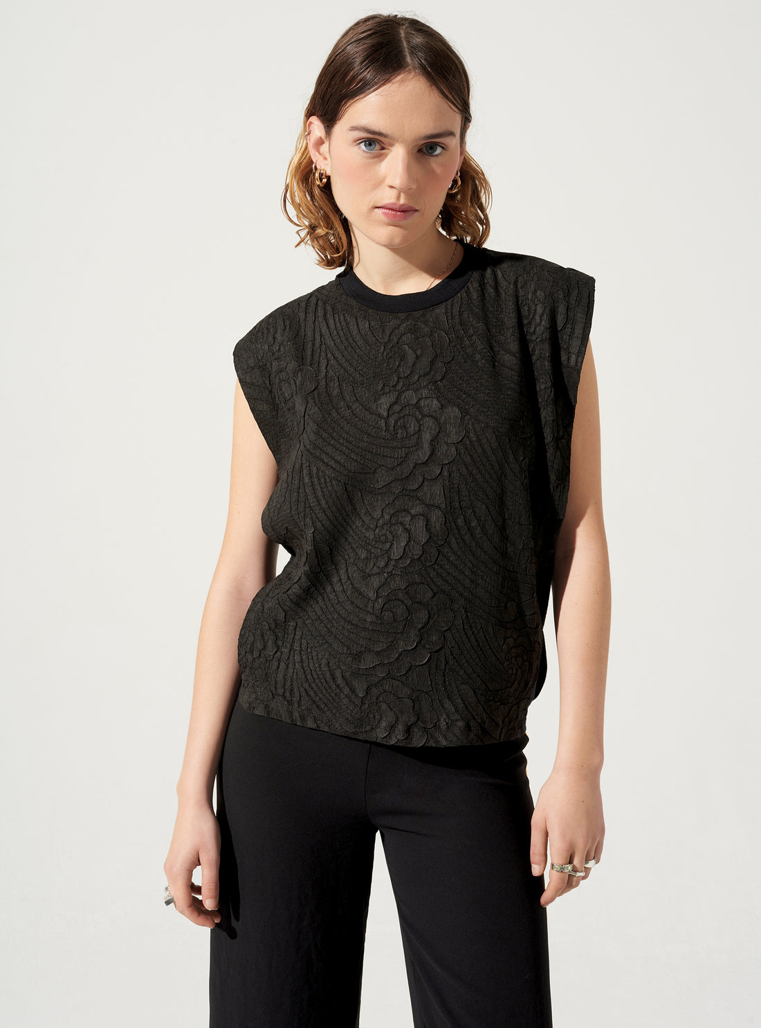 Two-material tank top
